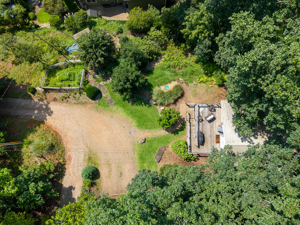 82 Pope Road