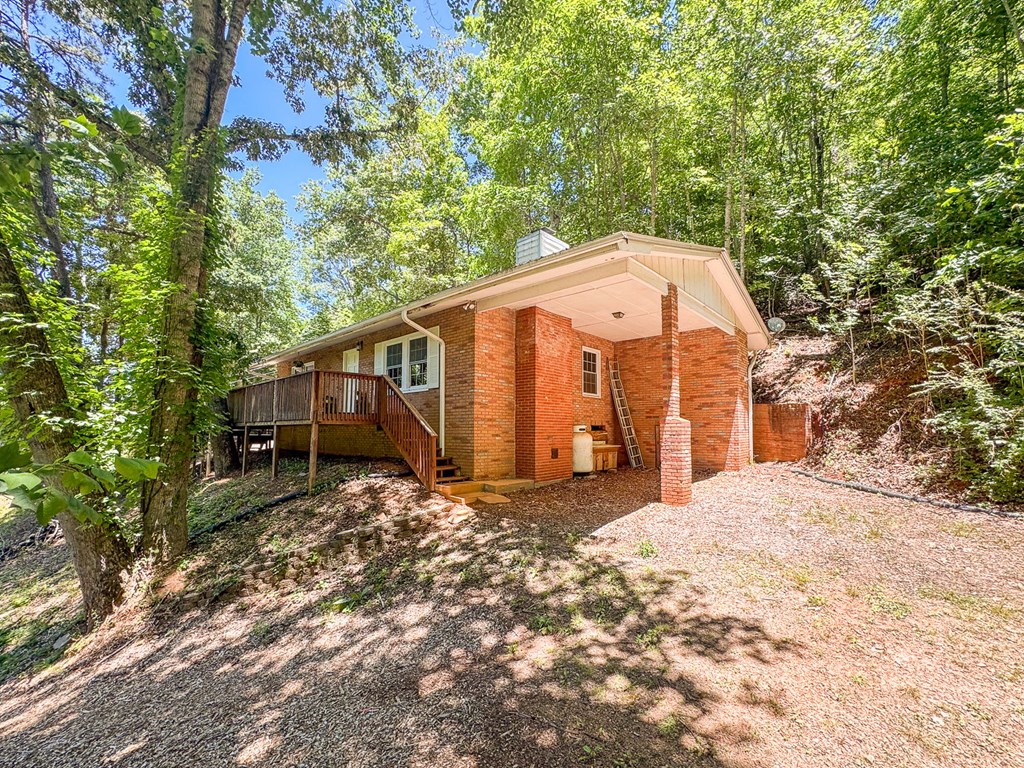 506 Guffie Road