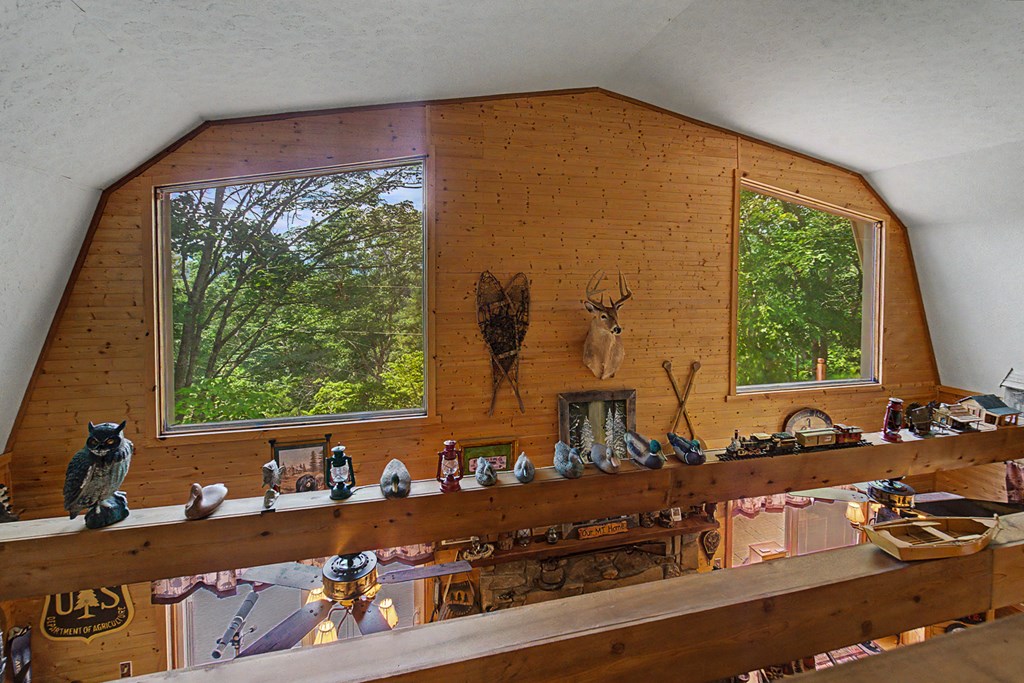 497 Bear Ridge Rd