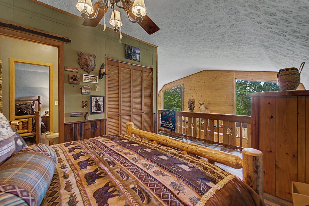 497 Bear Ridge Rd