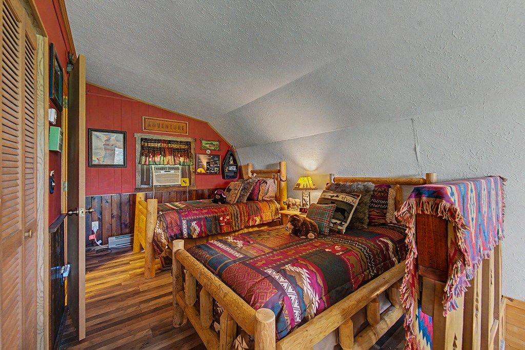 497 Bear Ridge Rd