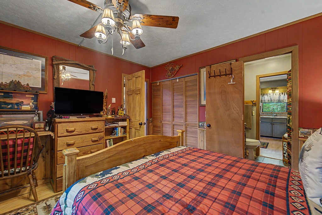 497 Bear Ridge Rd