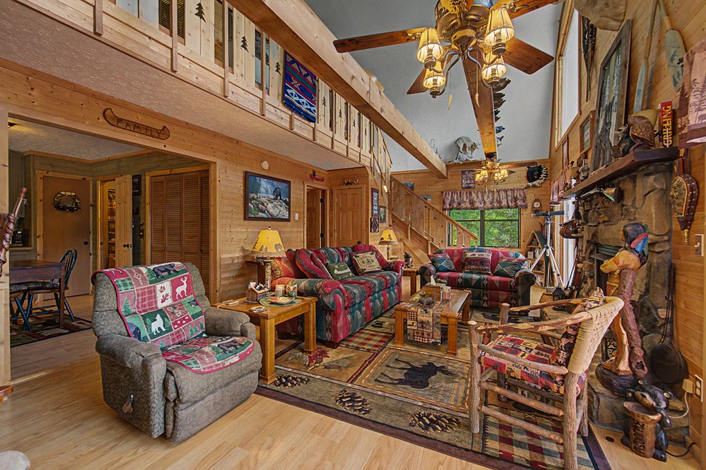 497 Bear Ridge Rd
