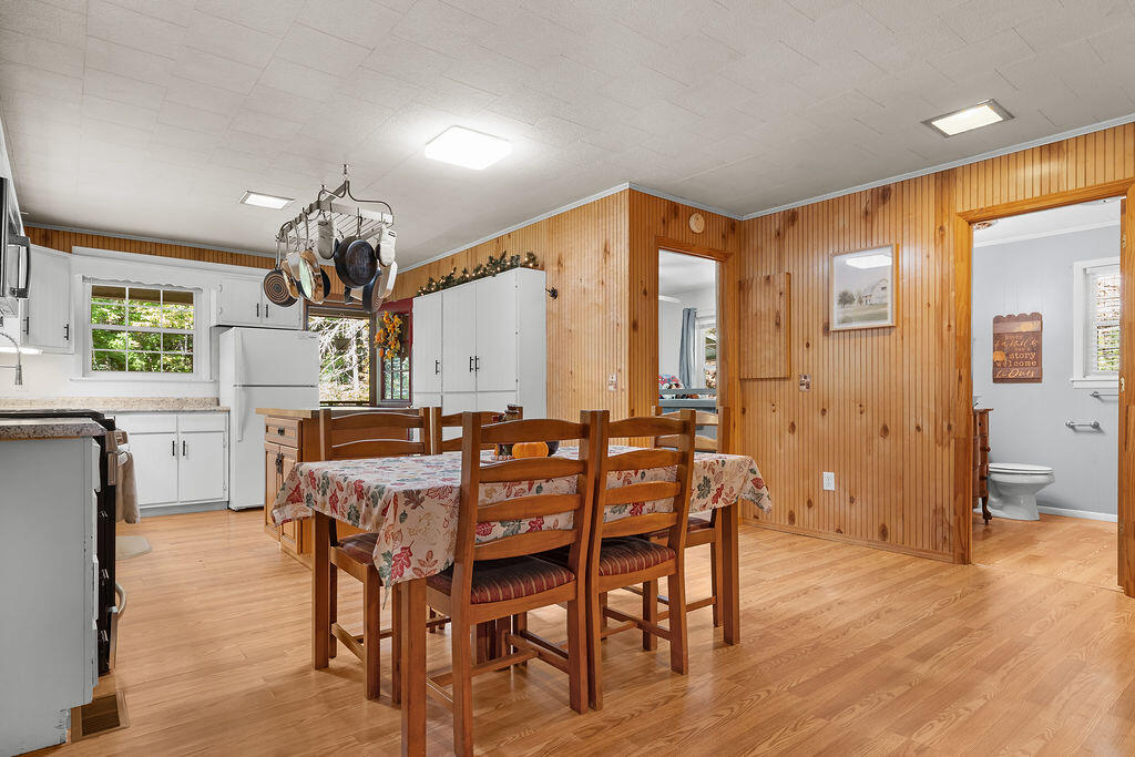 37 Sarah Cove Road