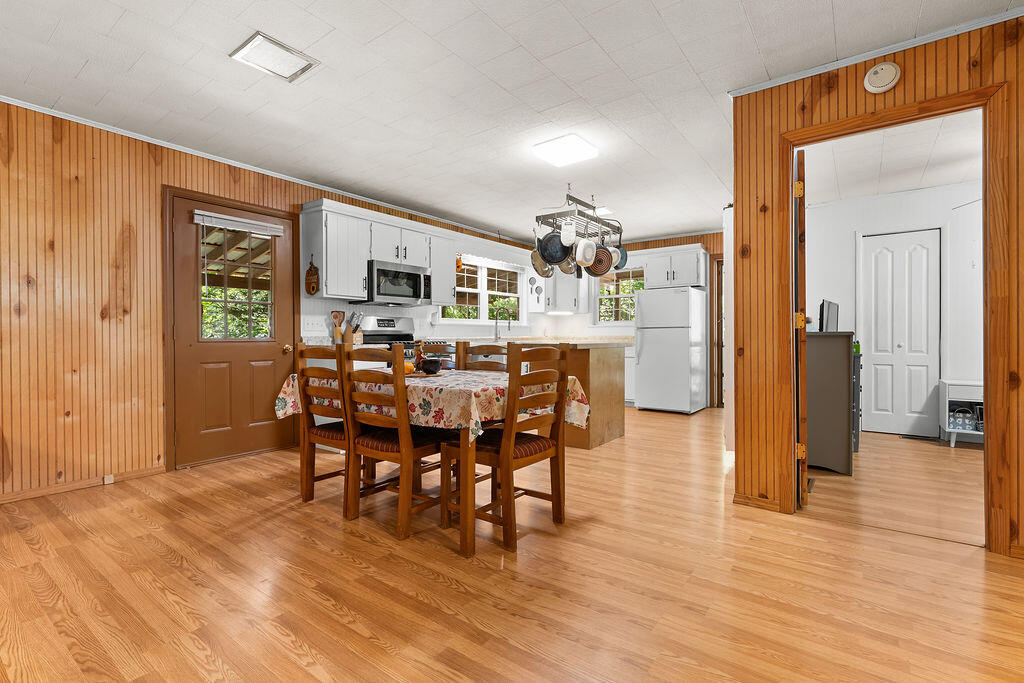 37 Sarah Cove Road