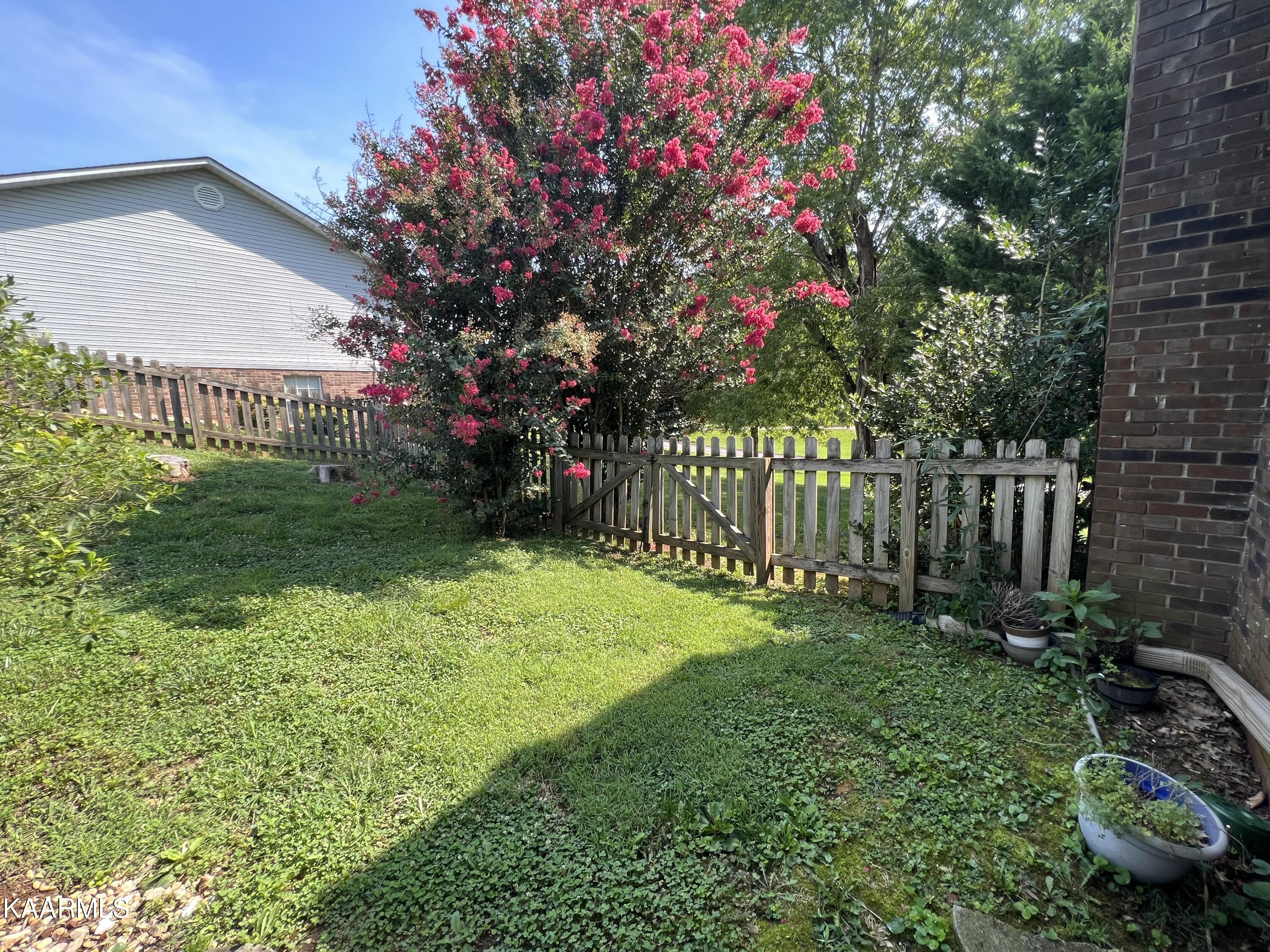 3812 Twin Island Drive