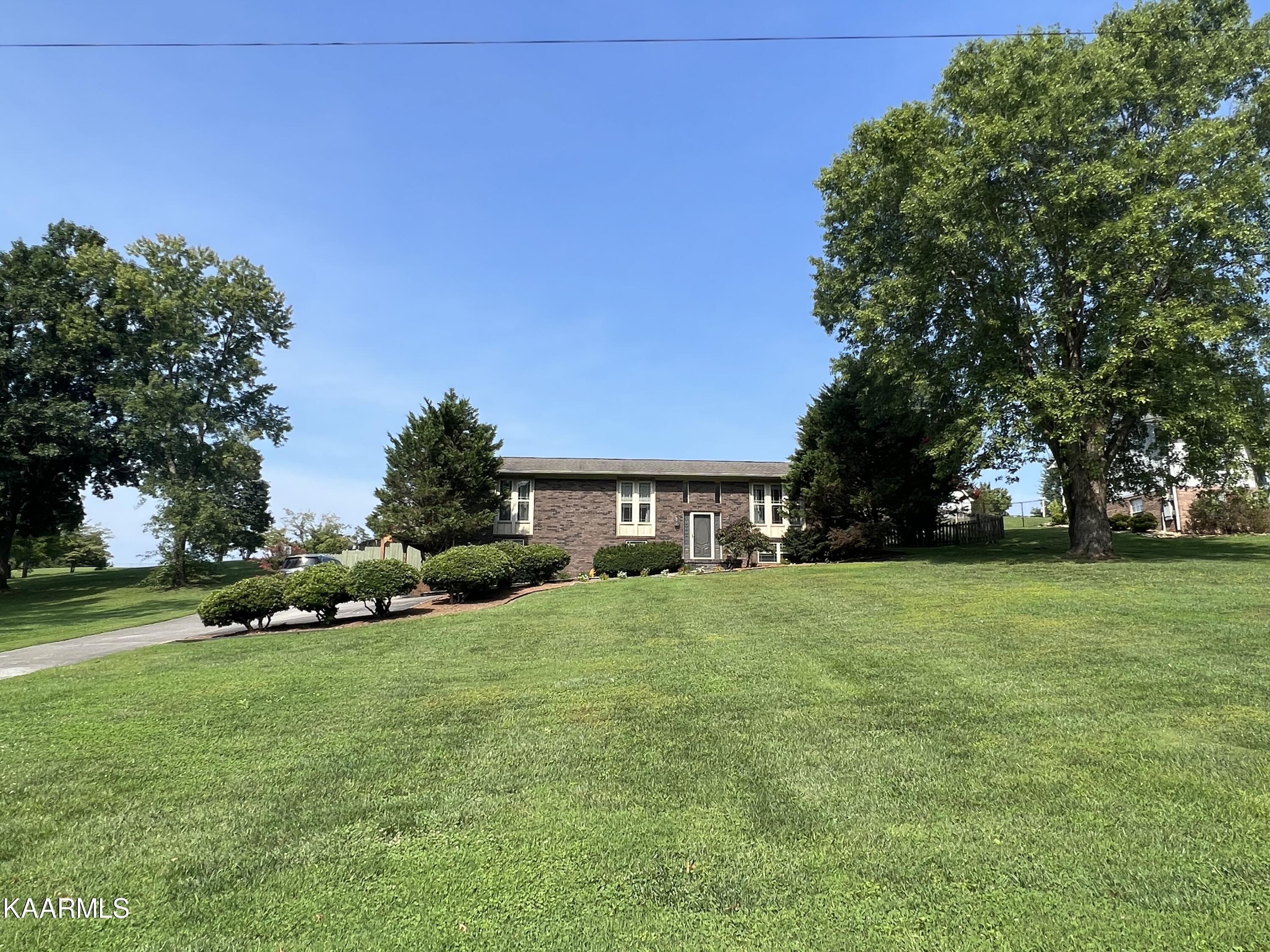 3812 Twin Island Drive