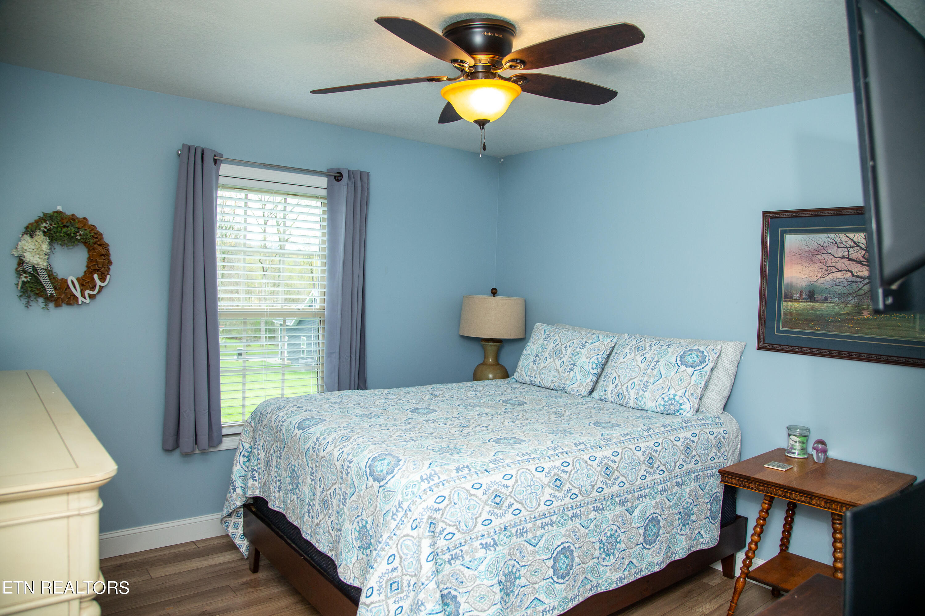 1513 Boyds Creek Hwy