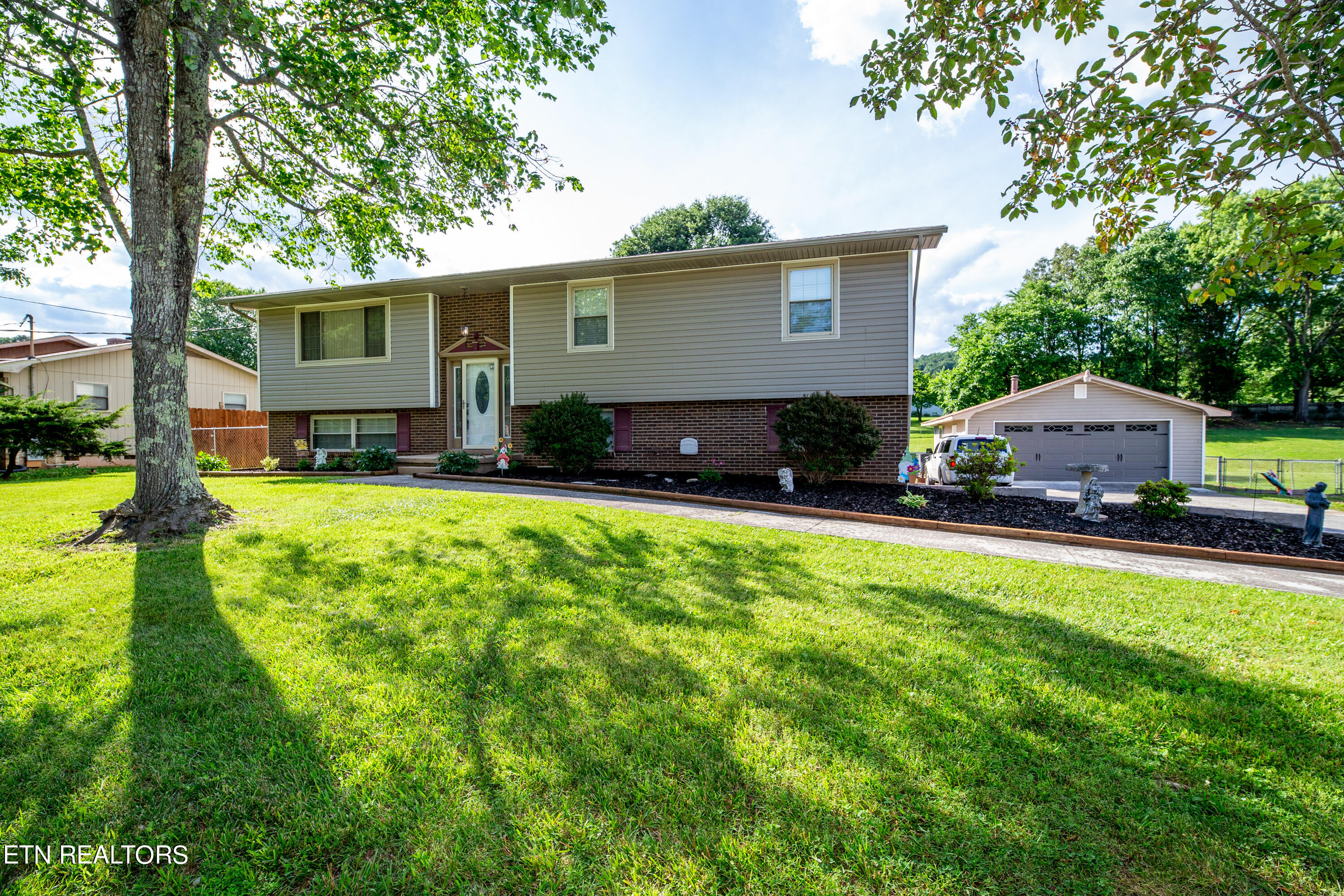 616 Pimlico Drive