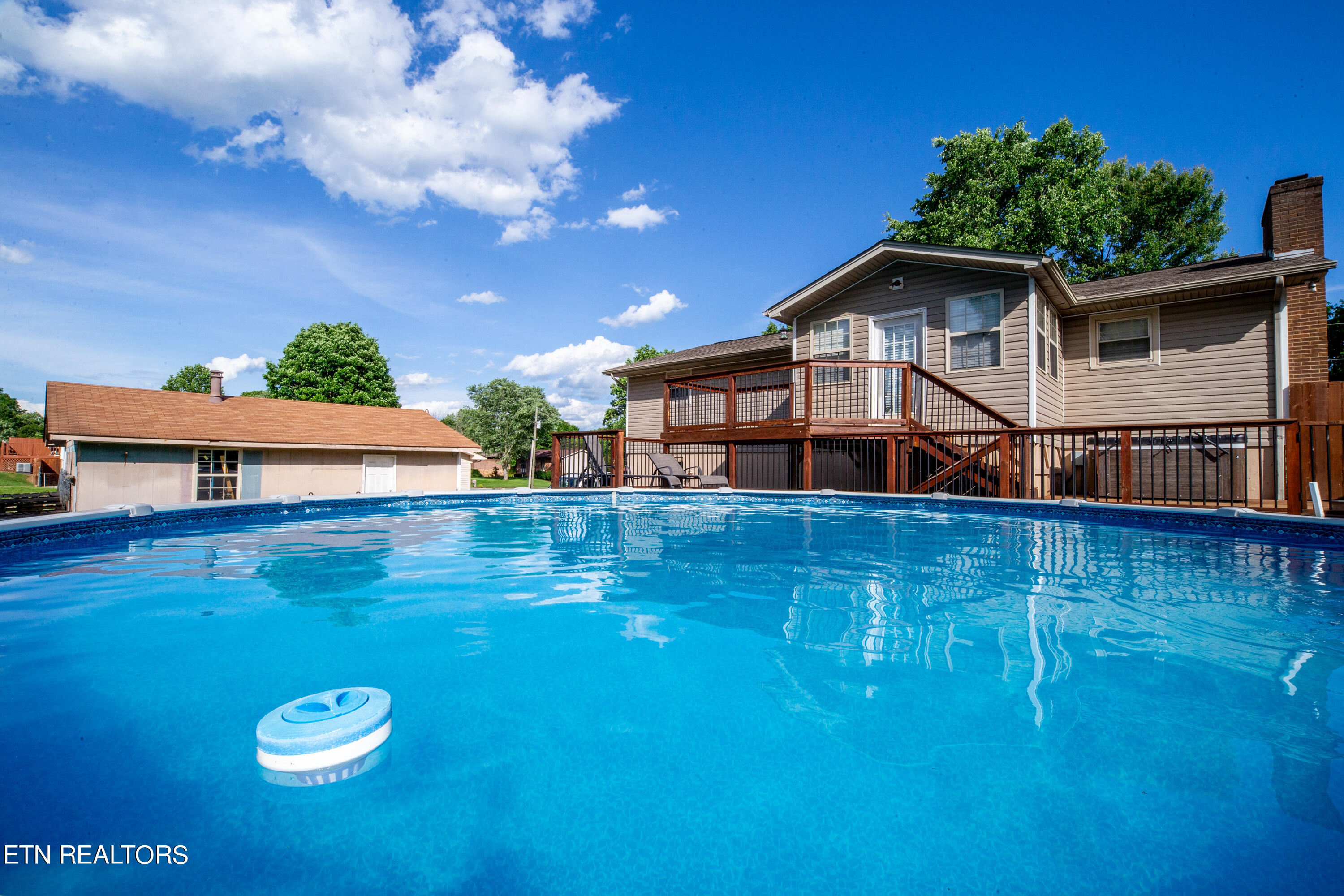 616 Pimlico Drive