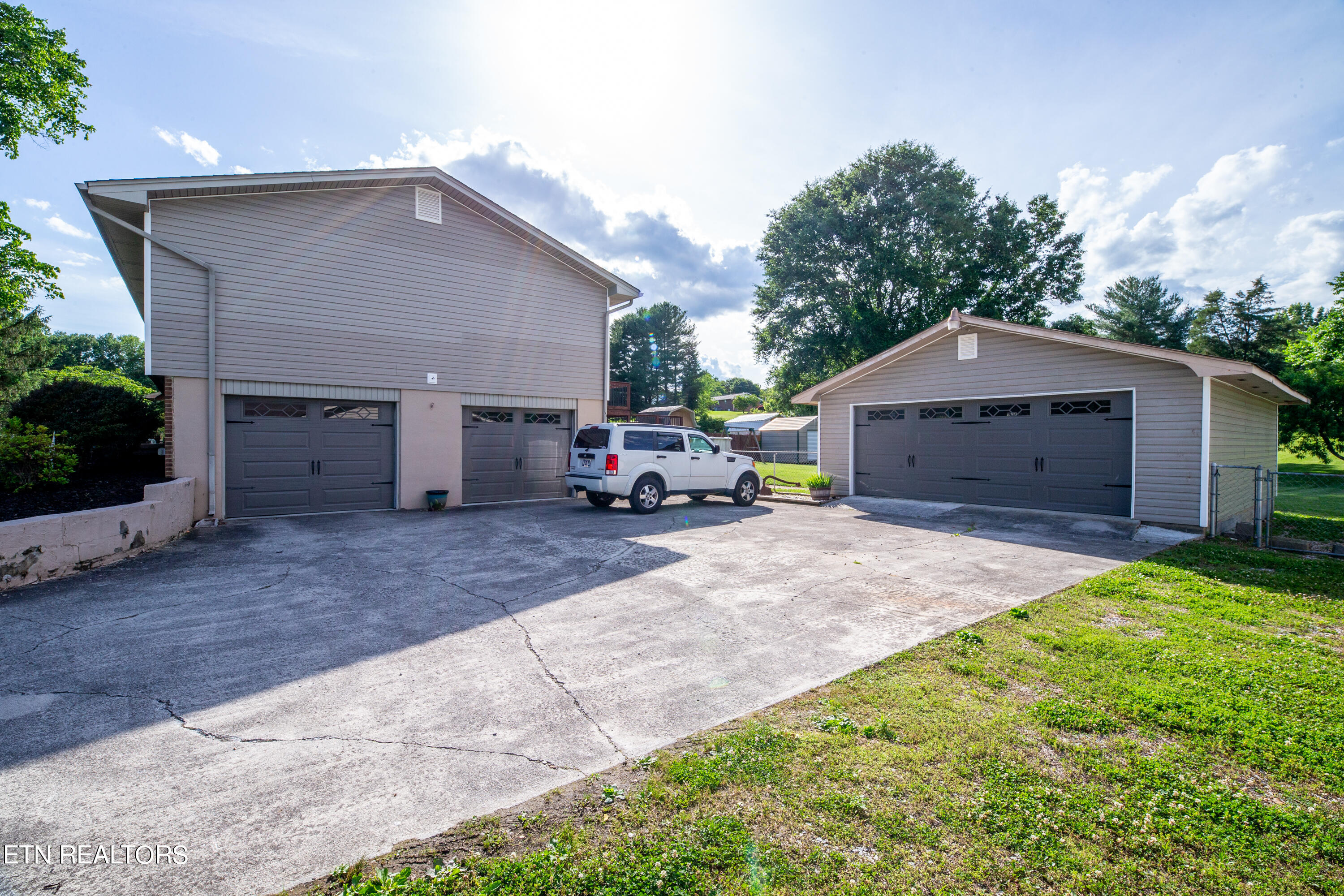 616 Pimlico Drive