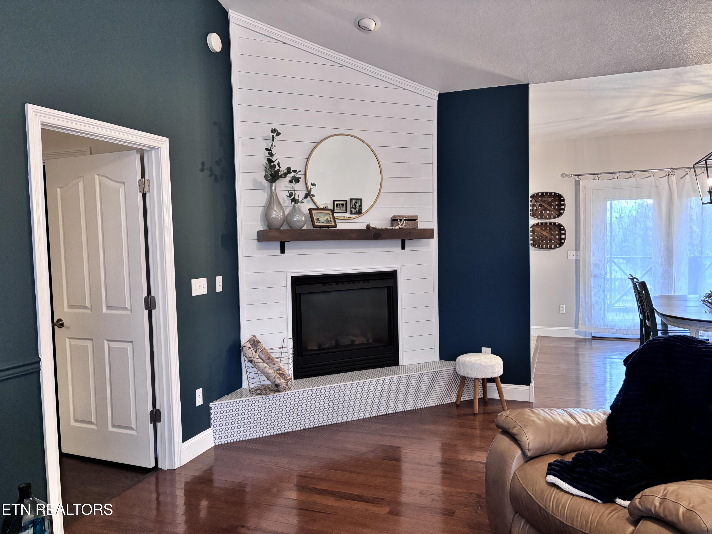 2644 Covington Circle