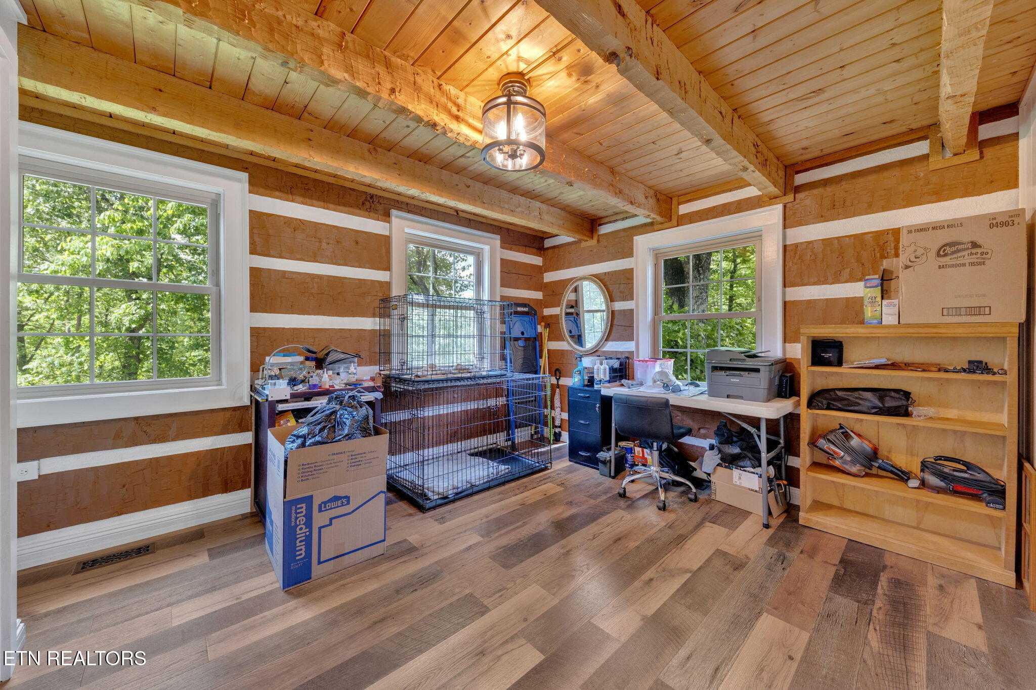 1301 Sourwood Way