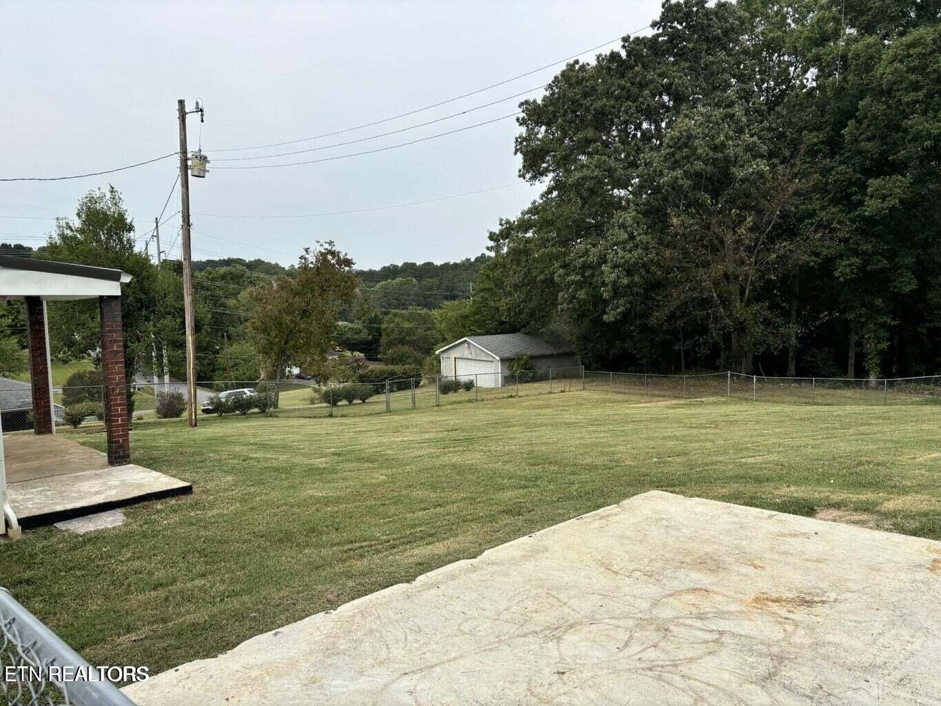 1410 Pine Ridge Rd