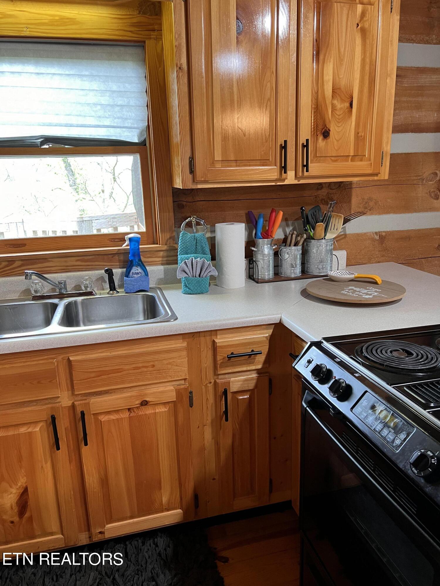 7116 E Lamar Alexander Pkwy