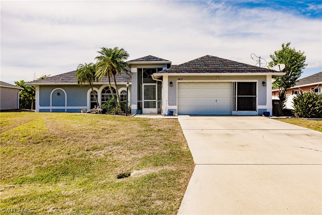 1411 SW 38th TER