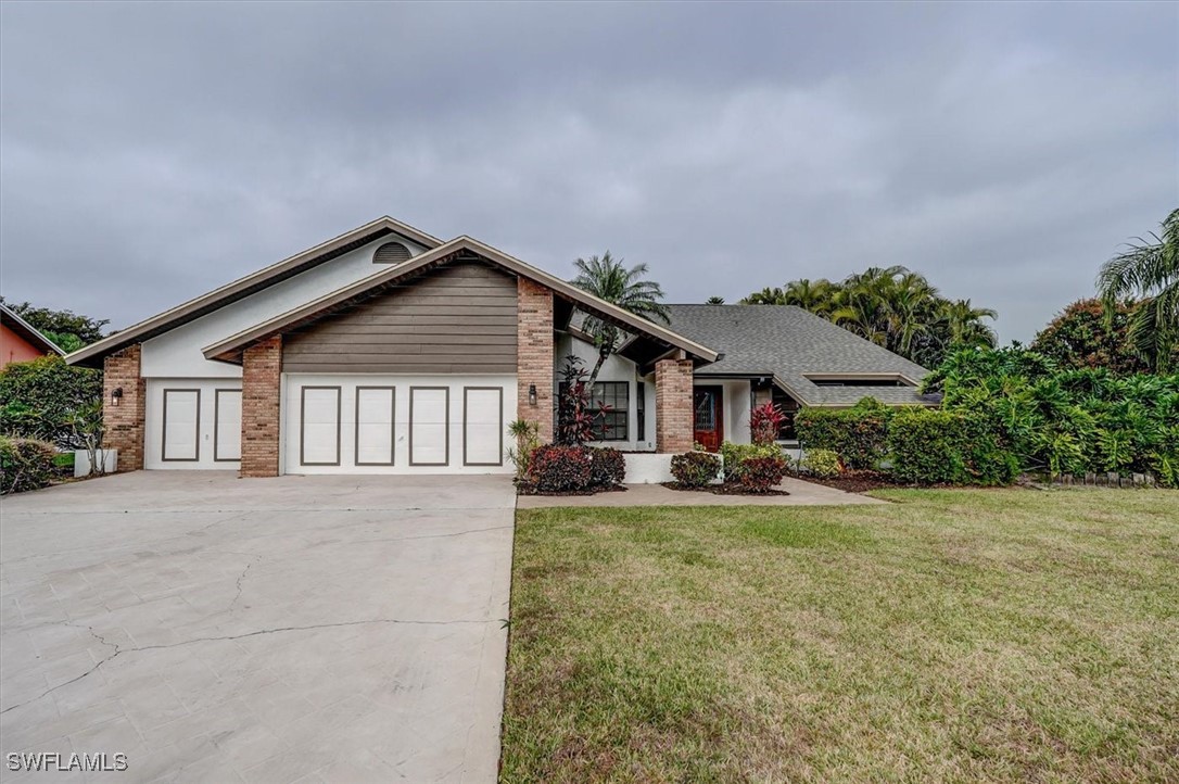 8746 Banyan Cove CIR