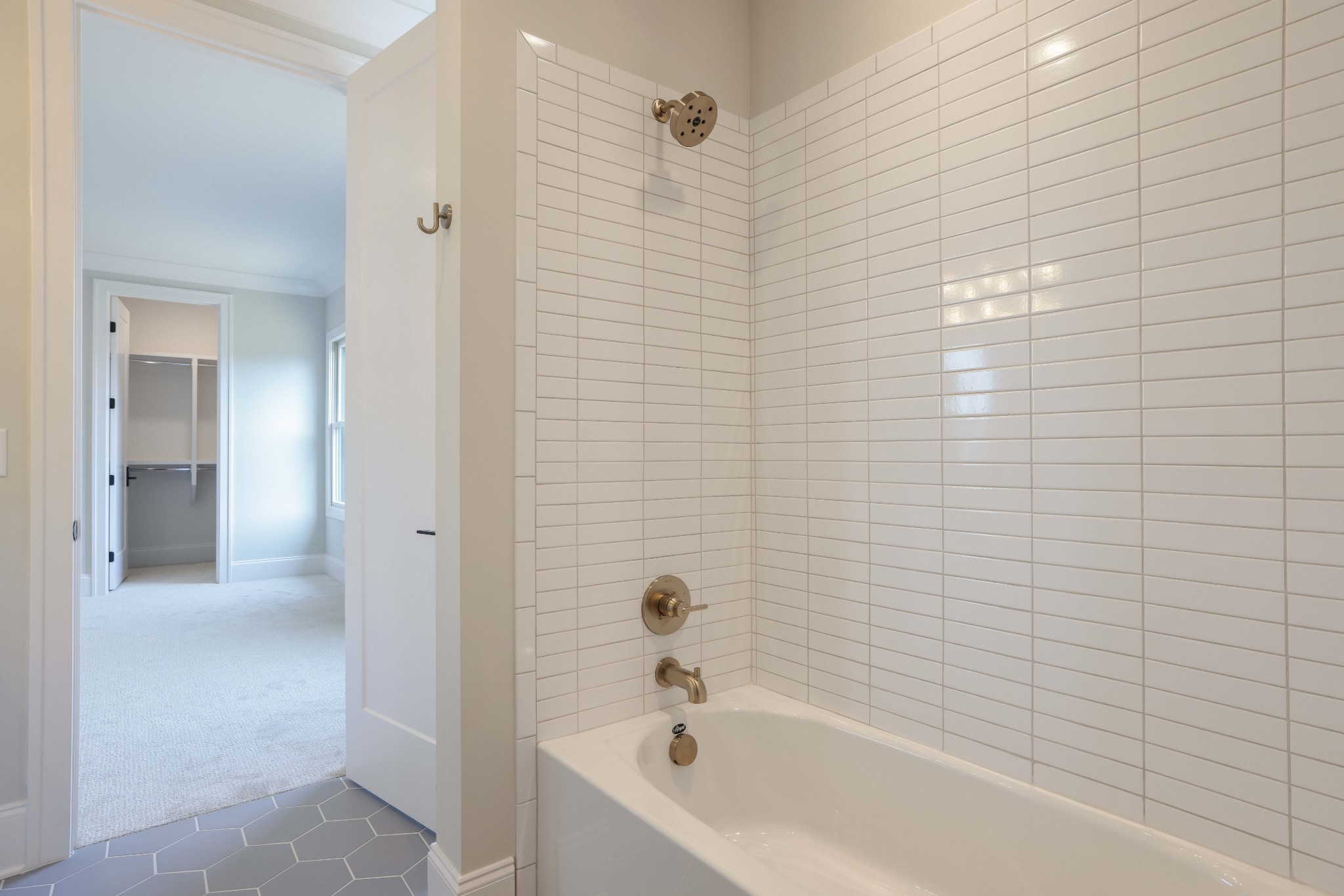 411 Stephens Valley Blvd - Lot 743