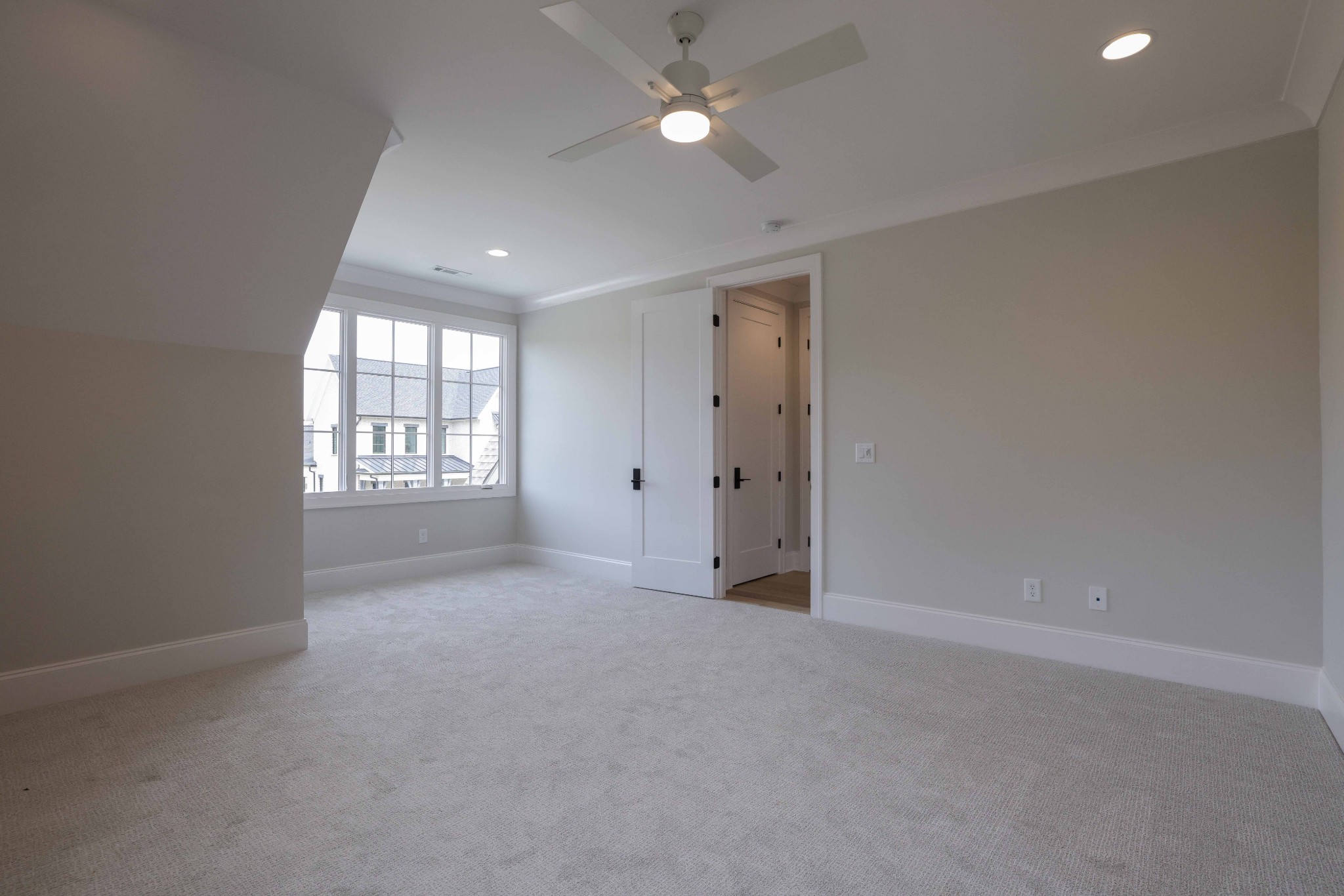 411 Stephens Valley Blvd - Lot 743