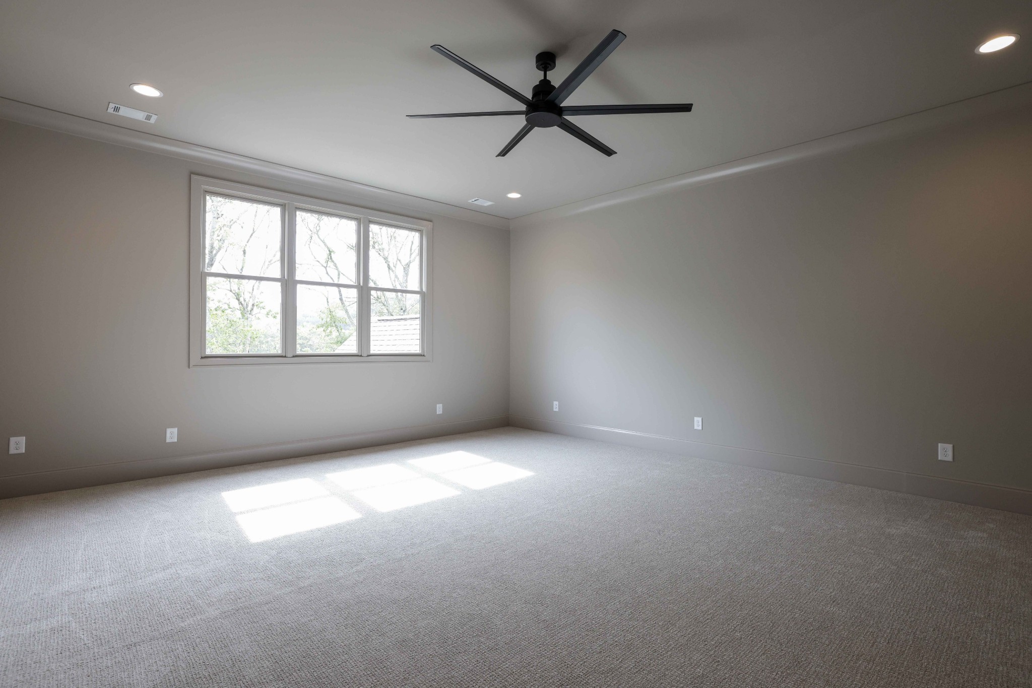 411 Stephens Valley Blvd - Lot 743