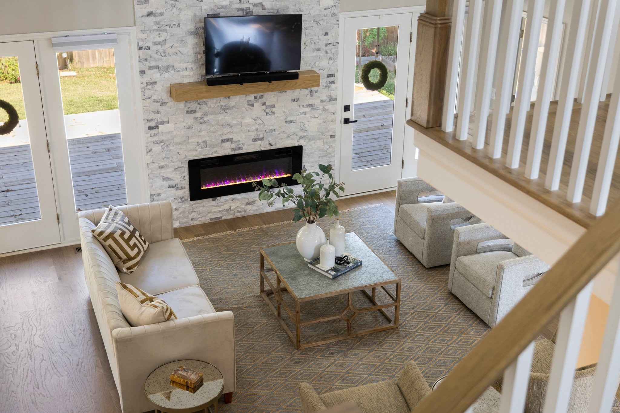 1605 Woodland Ct