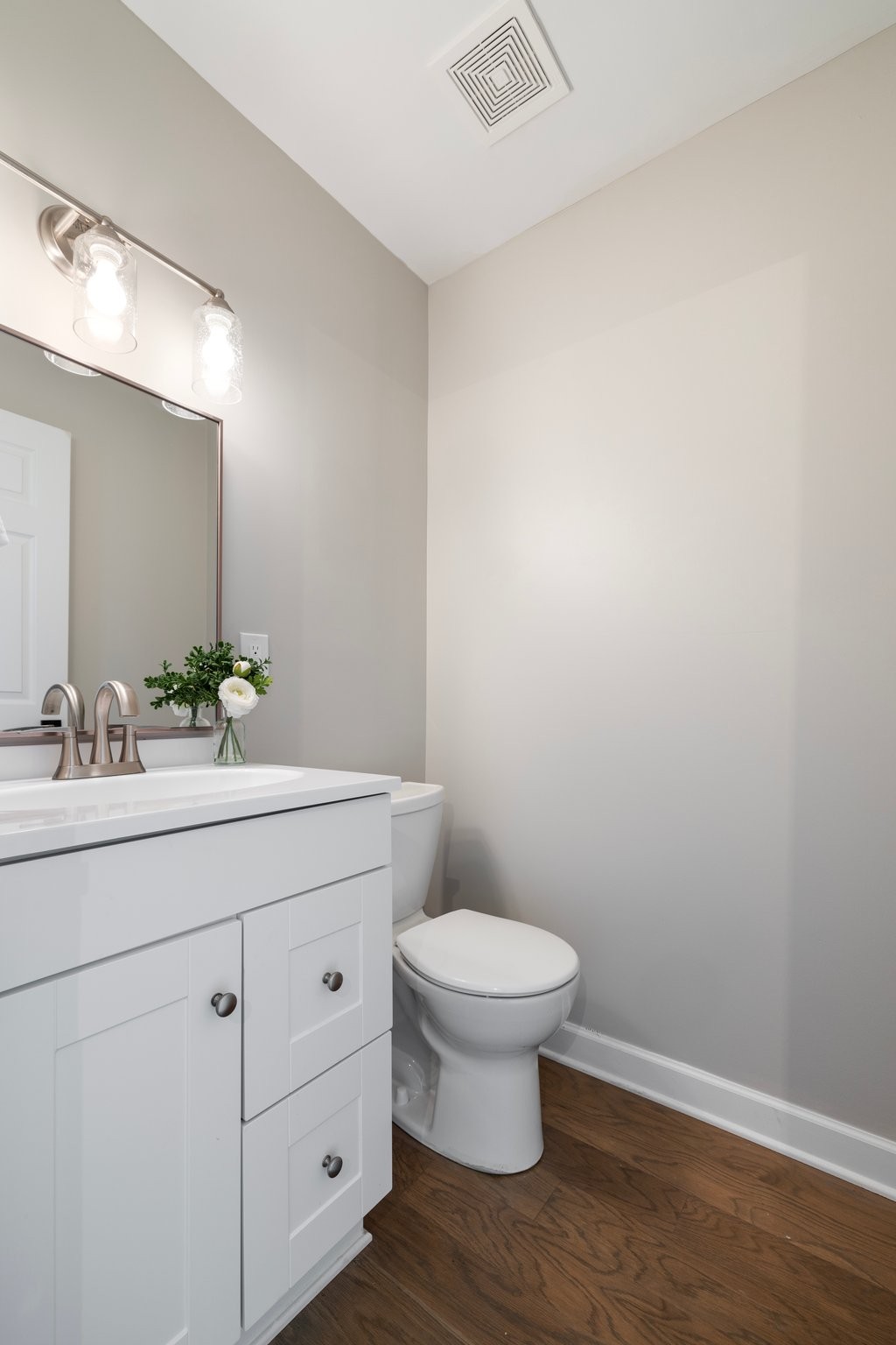 1605 Woodland Ct