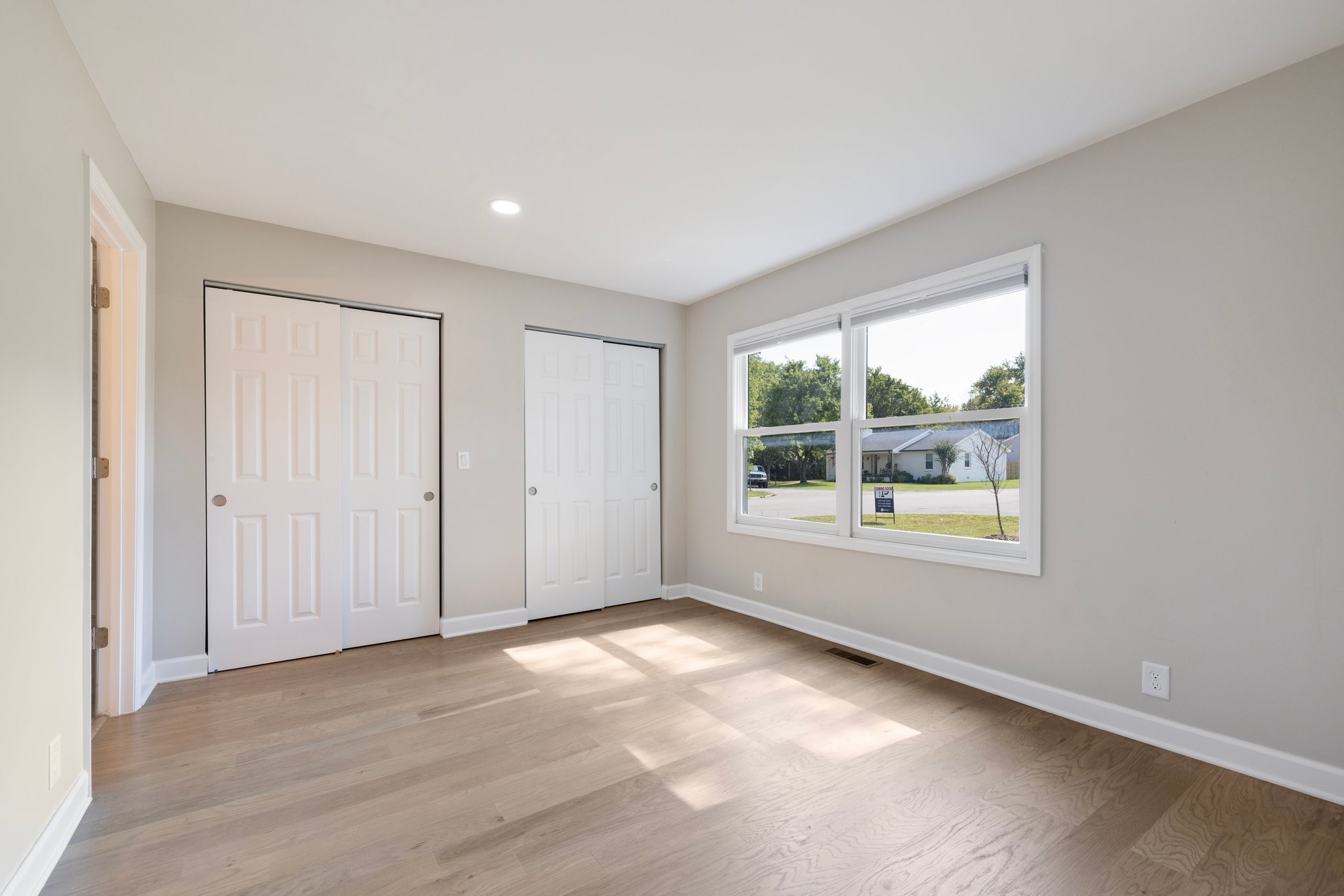1605 Woodland Ct