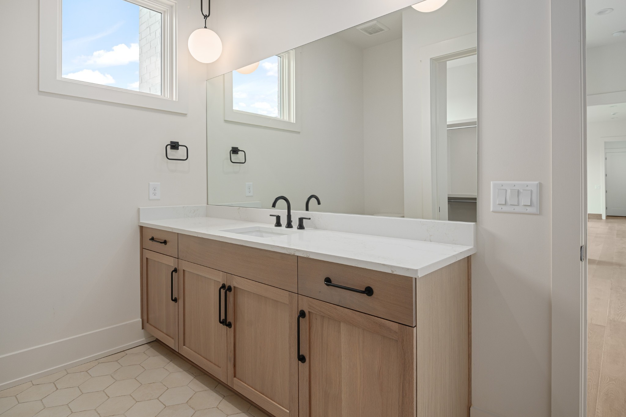 1801 Franklin Hills Ln