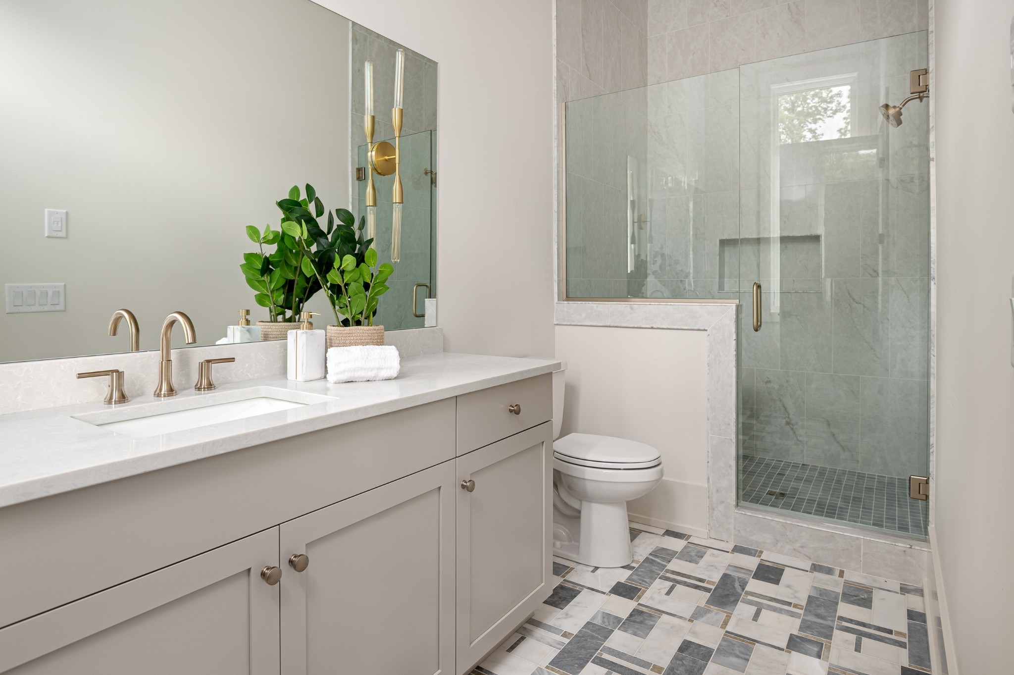 1801 Franklin Hills Ln