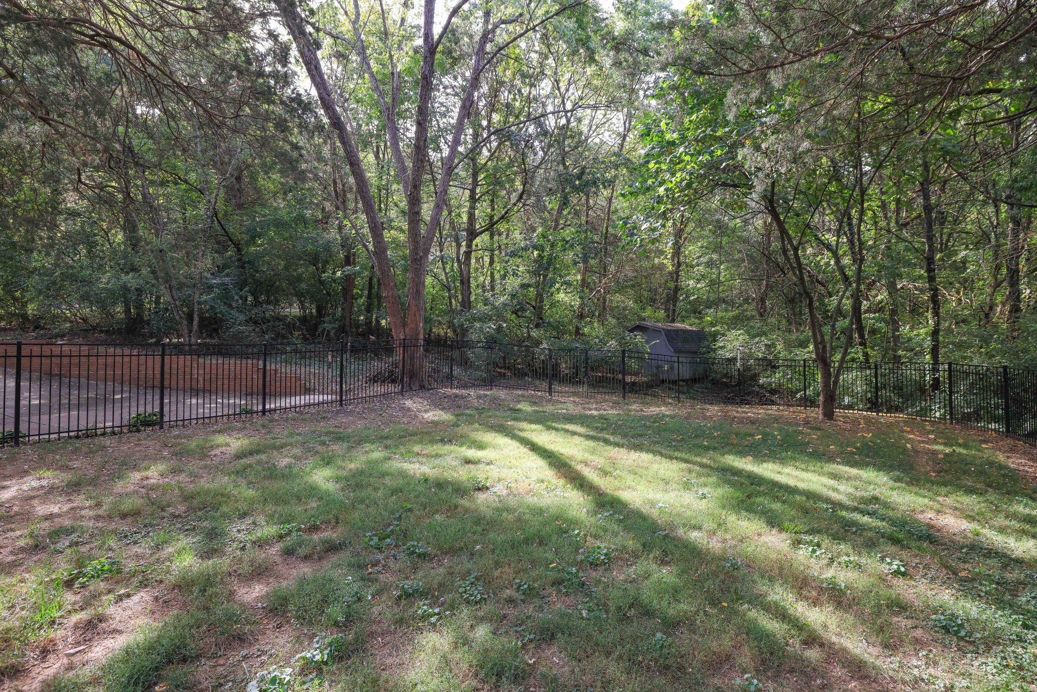 7017 Ellendale Dr