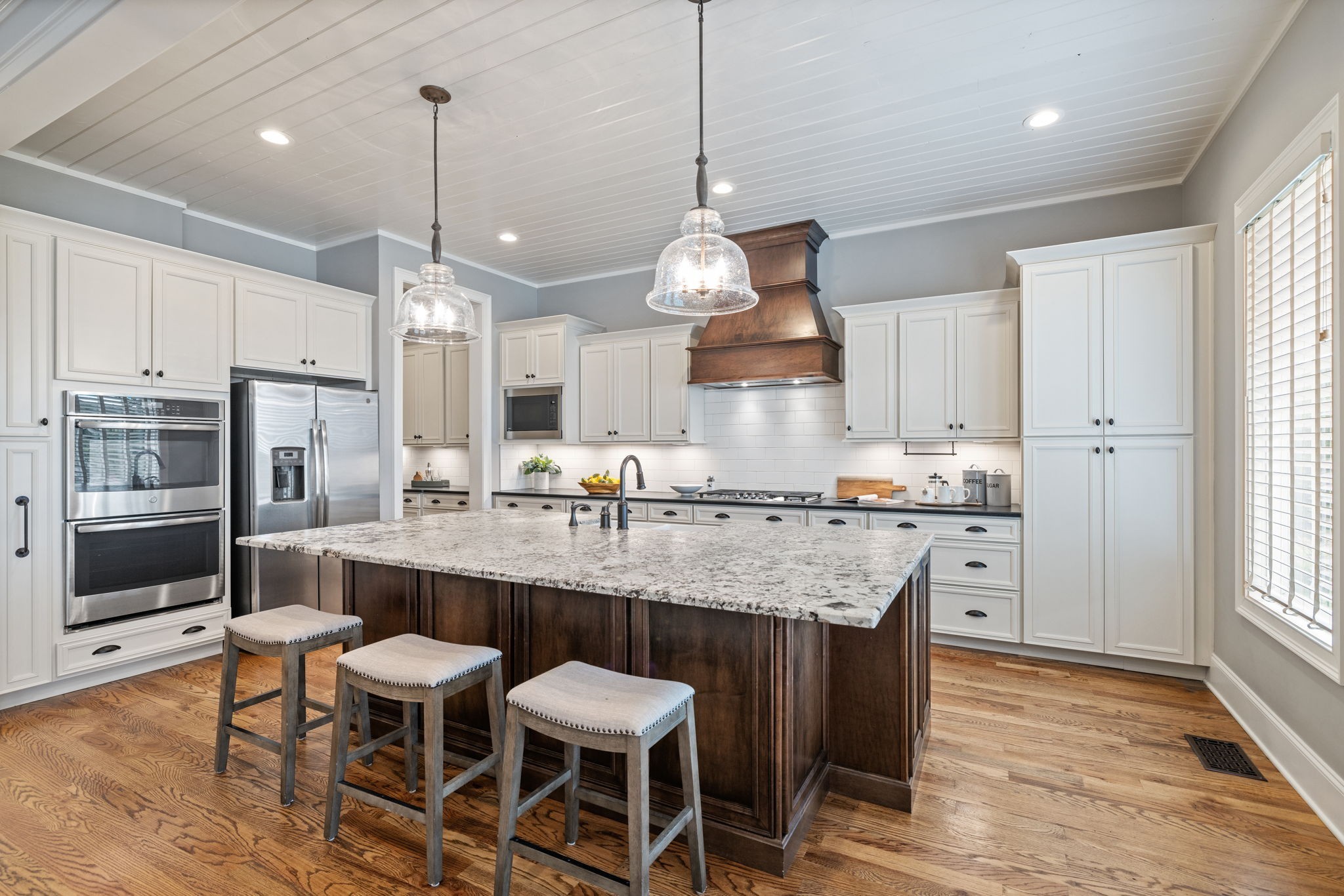 6325 Turkey Foot Ct