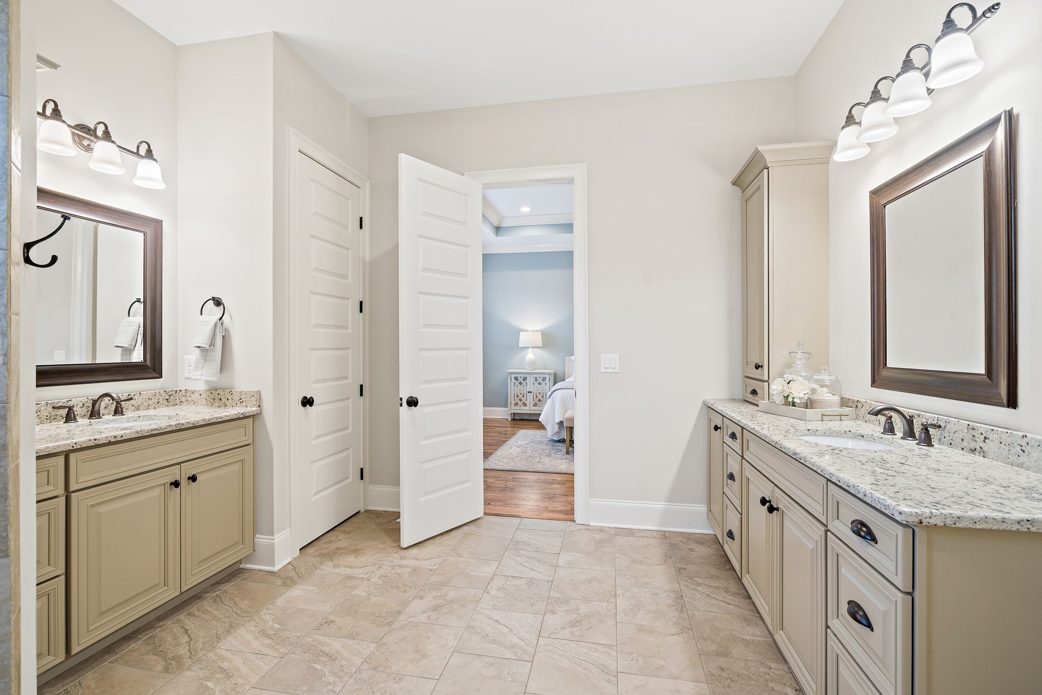 6325 Turkey Foot Ct
