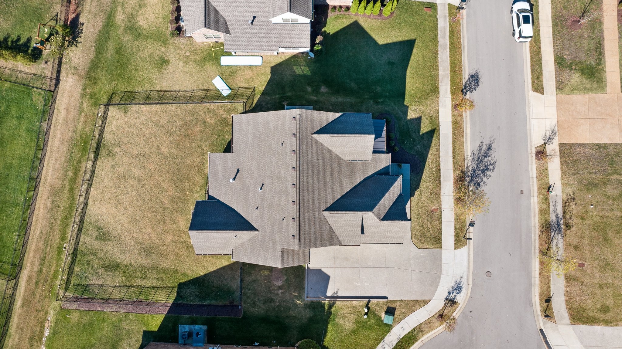 704 Calmore Ct