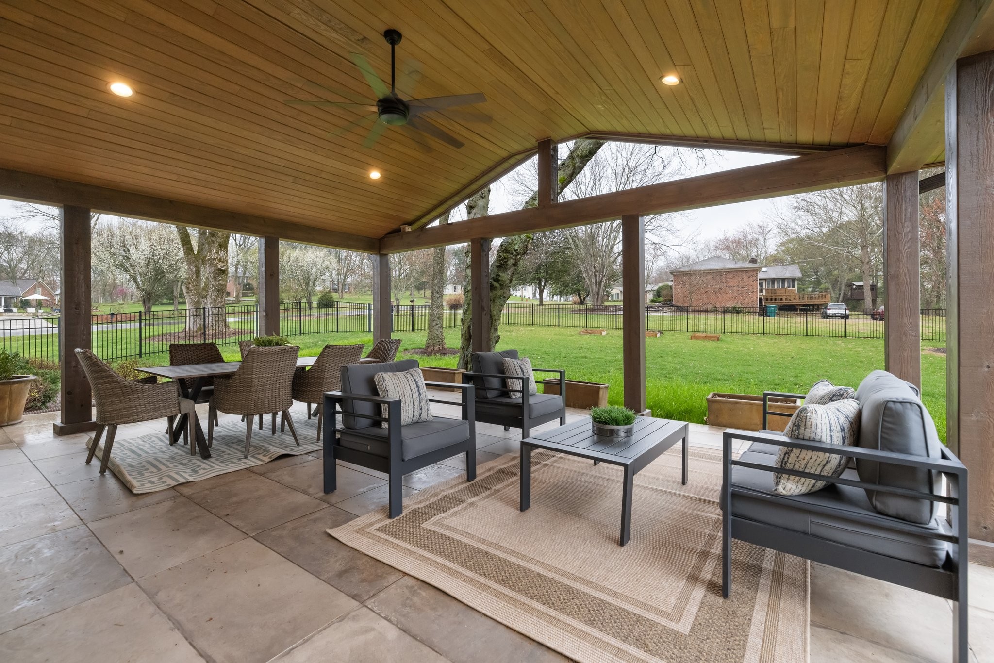1505 Covington Dr
