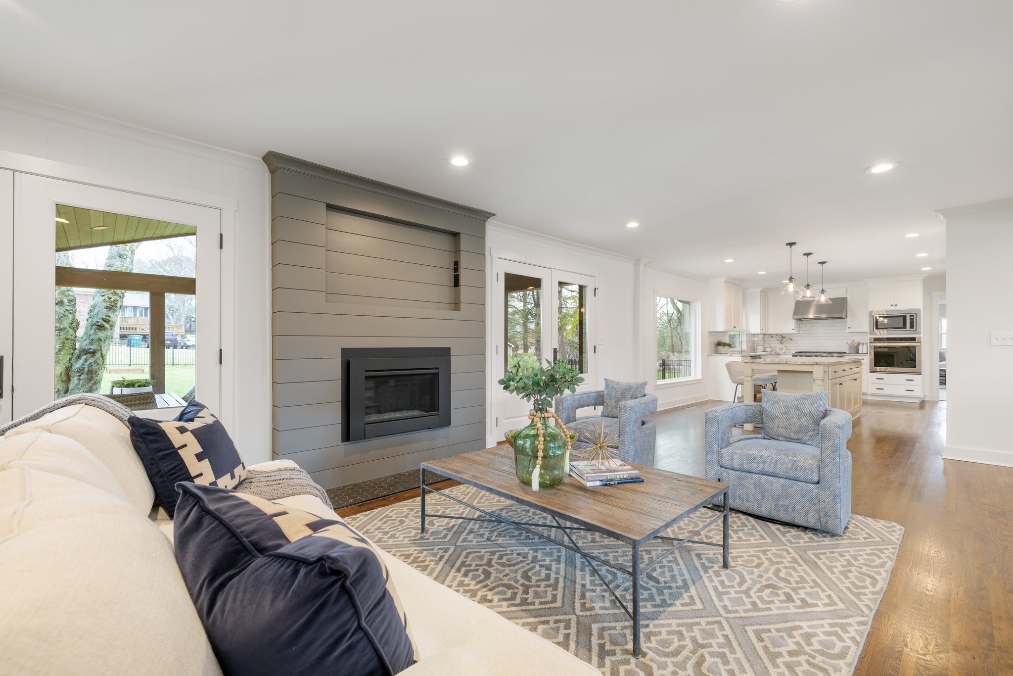 1505 Covington Dr