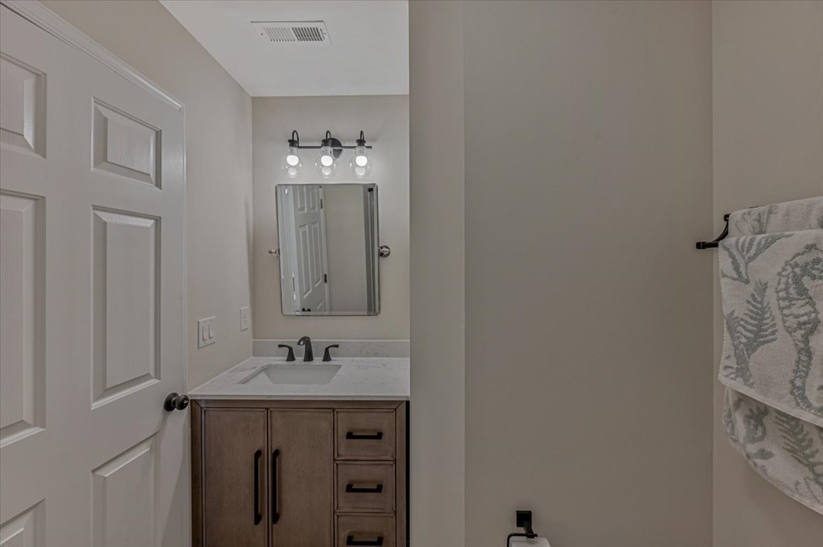 643 Huffine Manor Cir