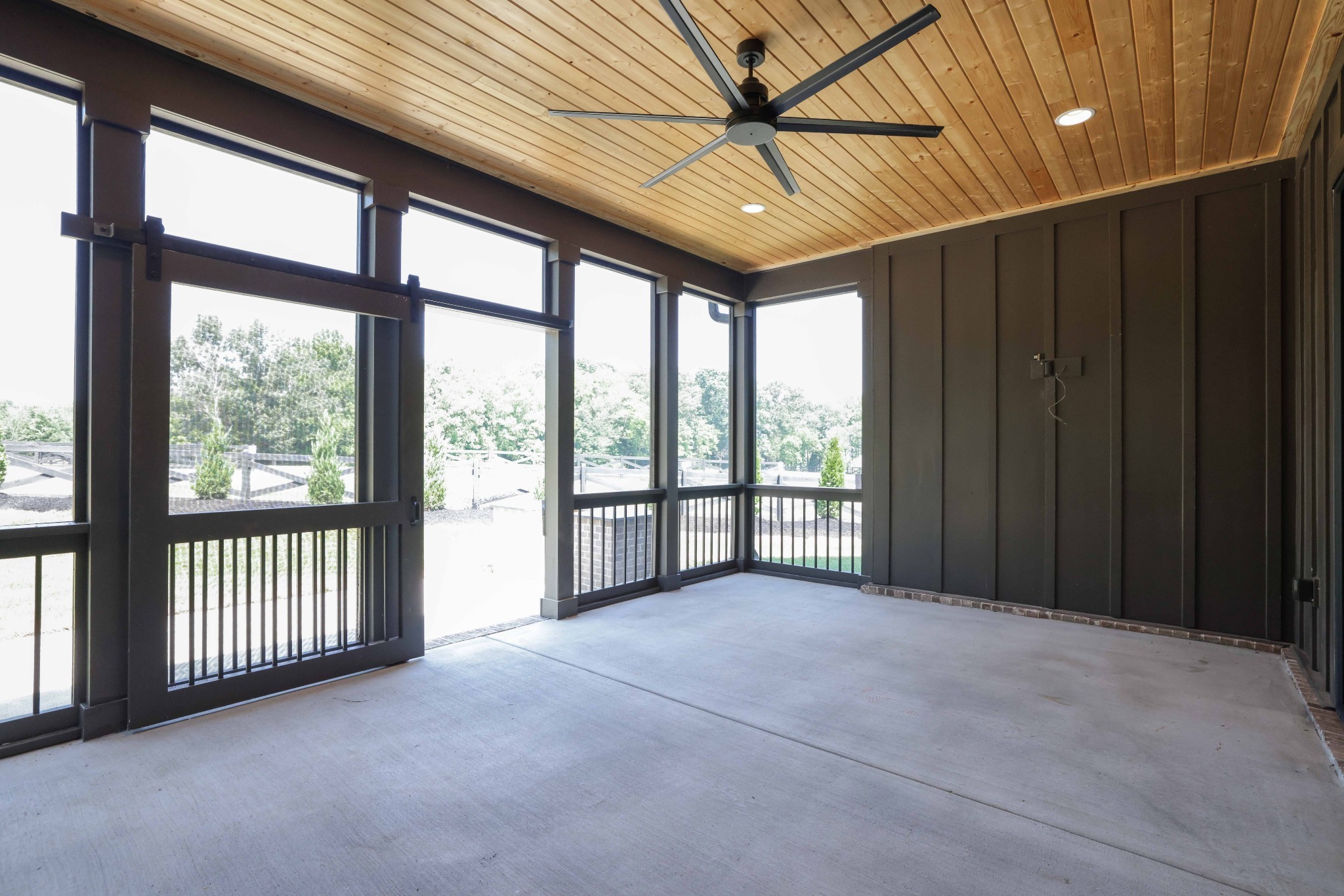107 Slalom Cir
