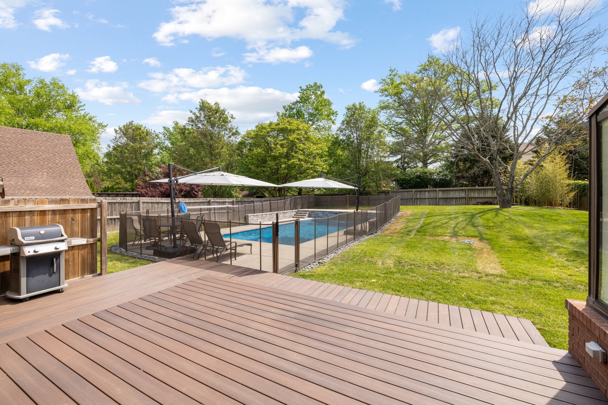 524 Ridgestone Dr