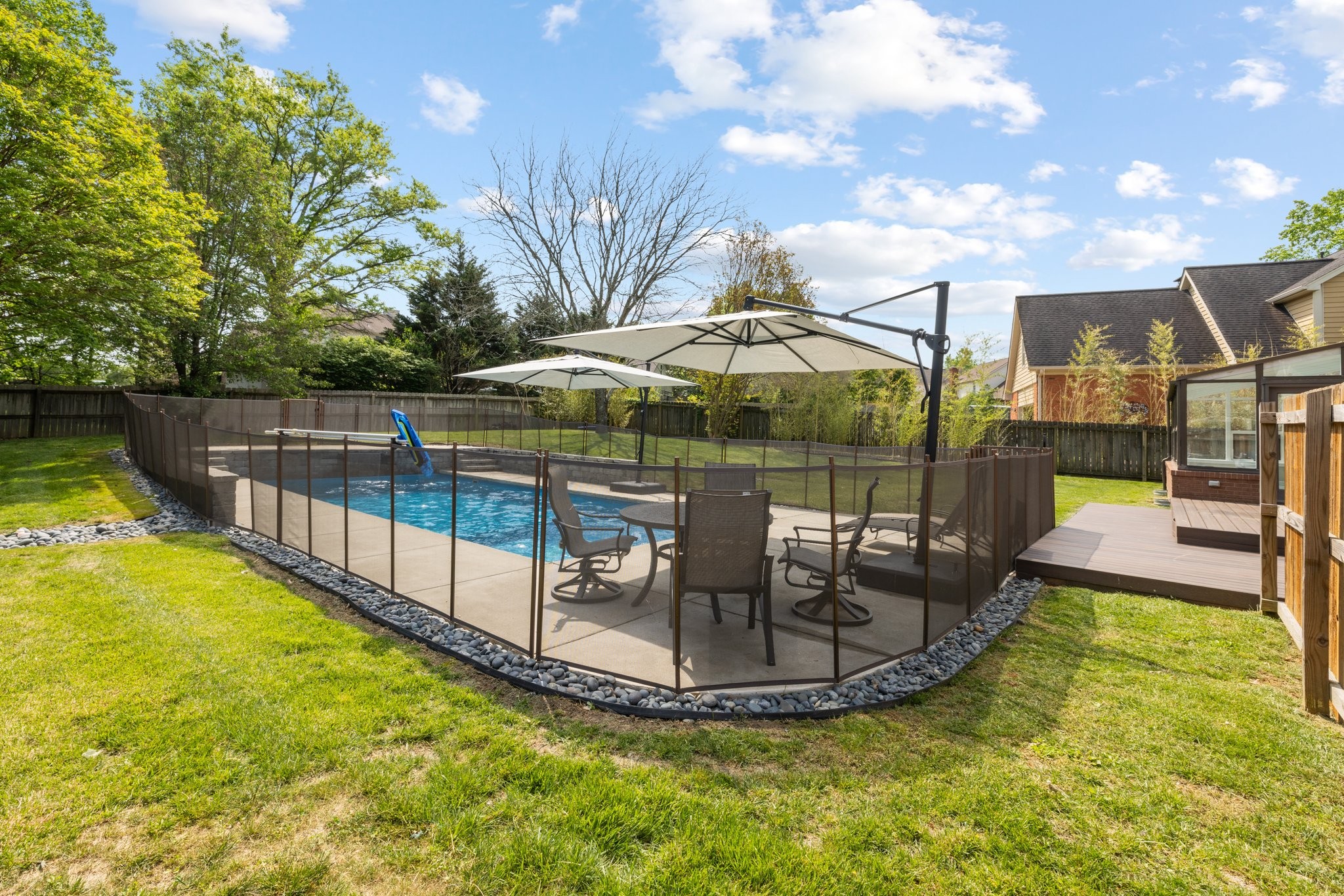 524 Ridgestone Dr
