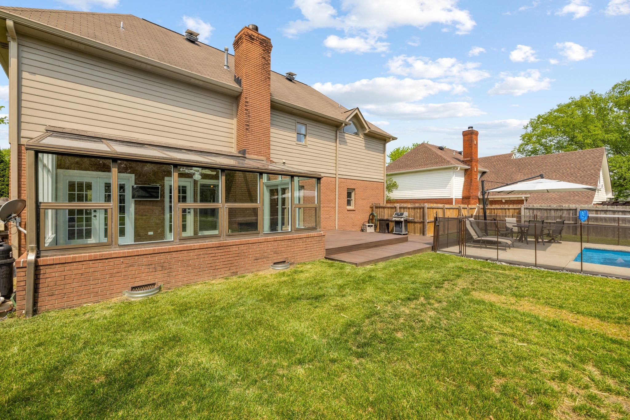 524 Ridgestone Dr