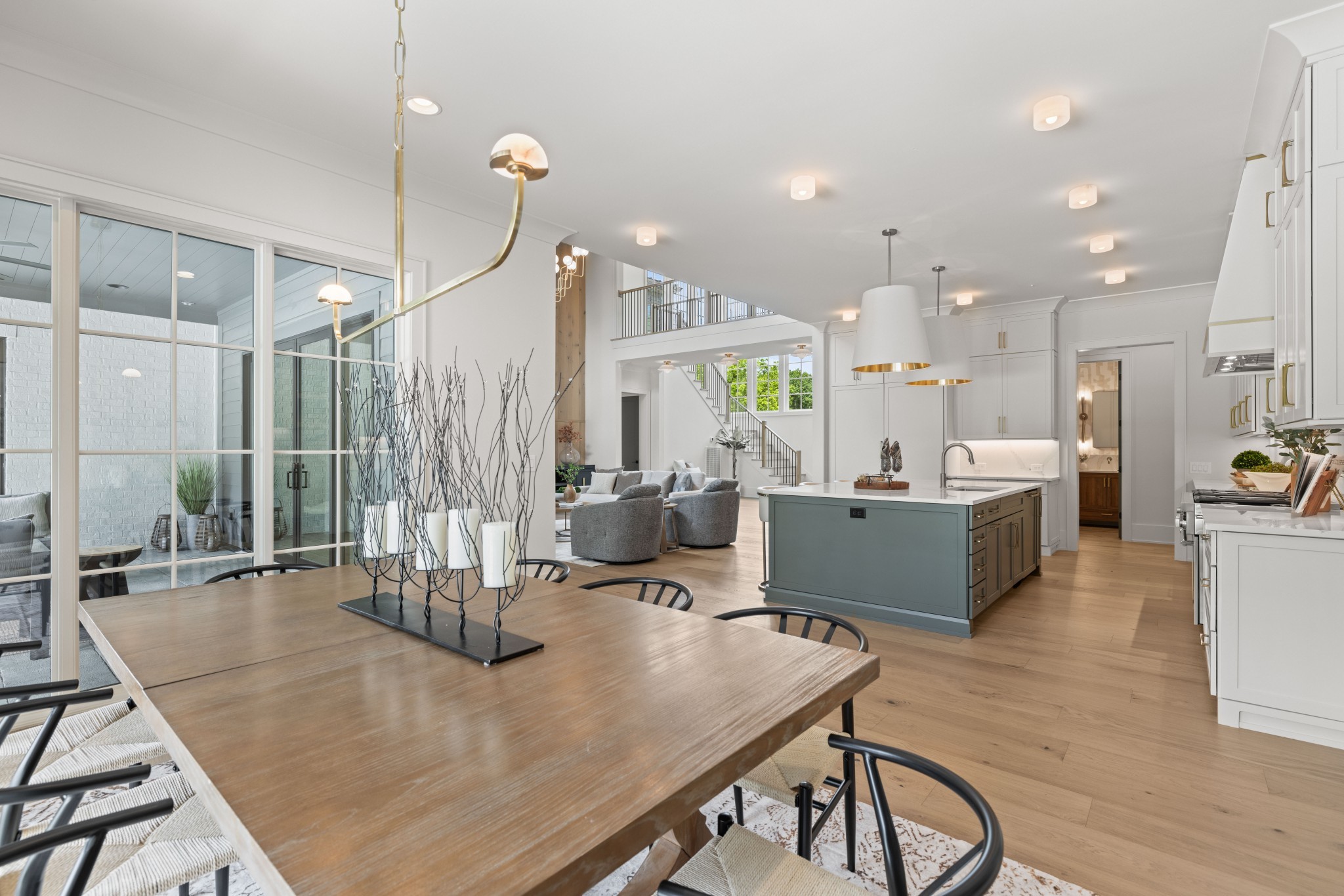 8011 Vaden Dr