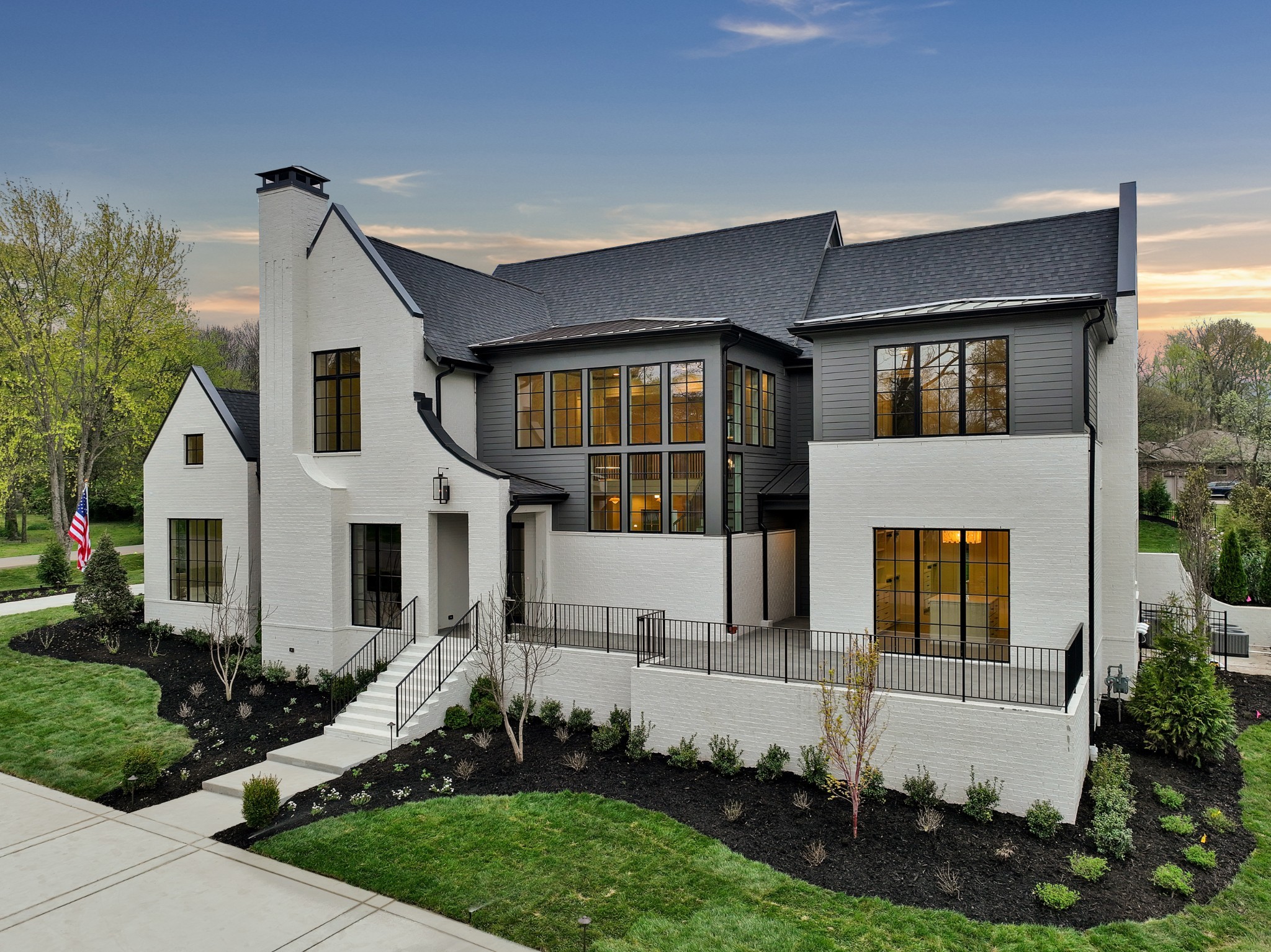 8011 Vaden Dr