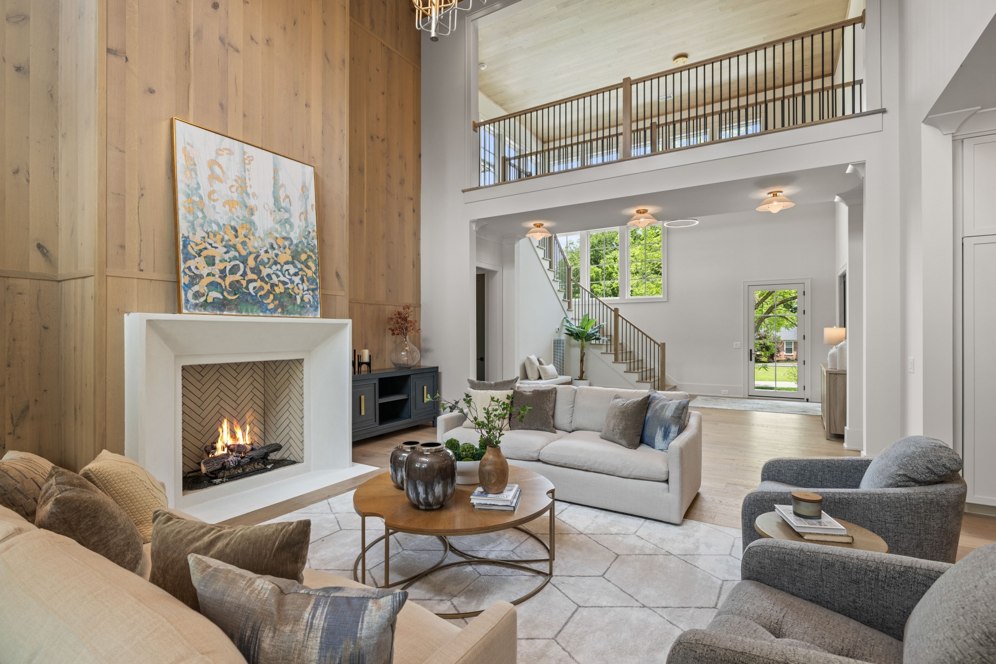 8011 Vaden Dr