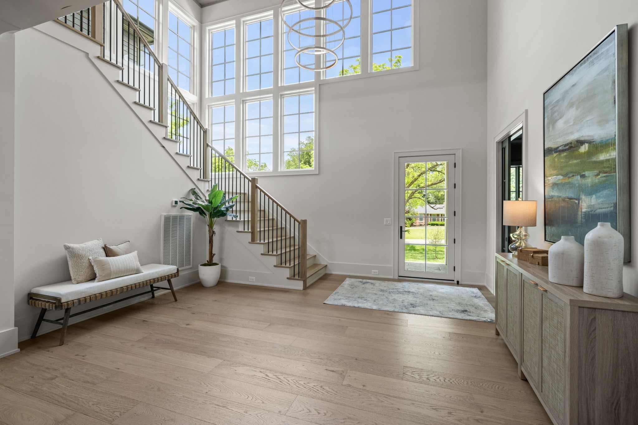 8011 Vaden Dr
