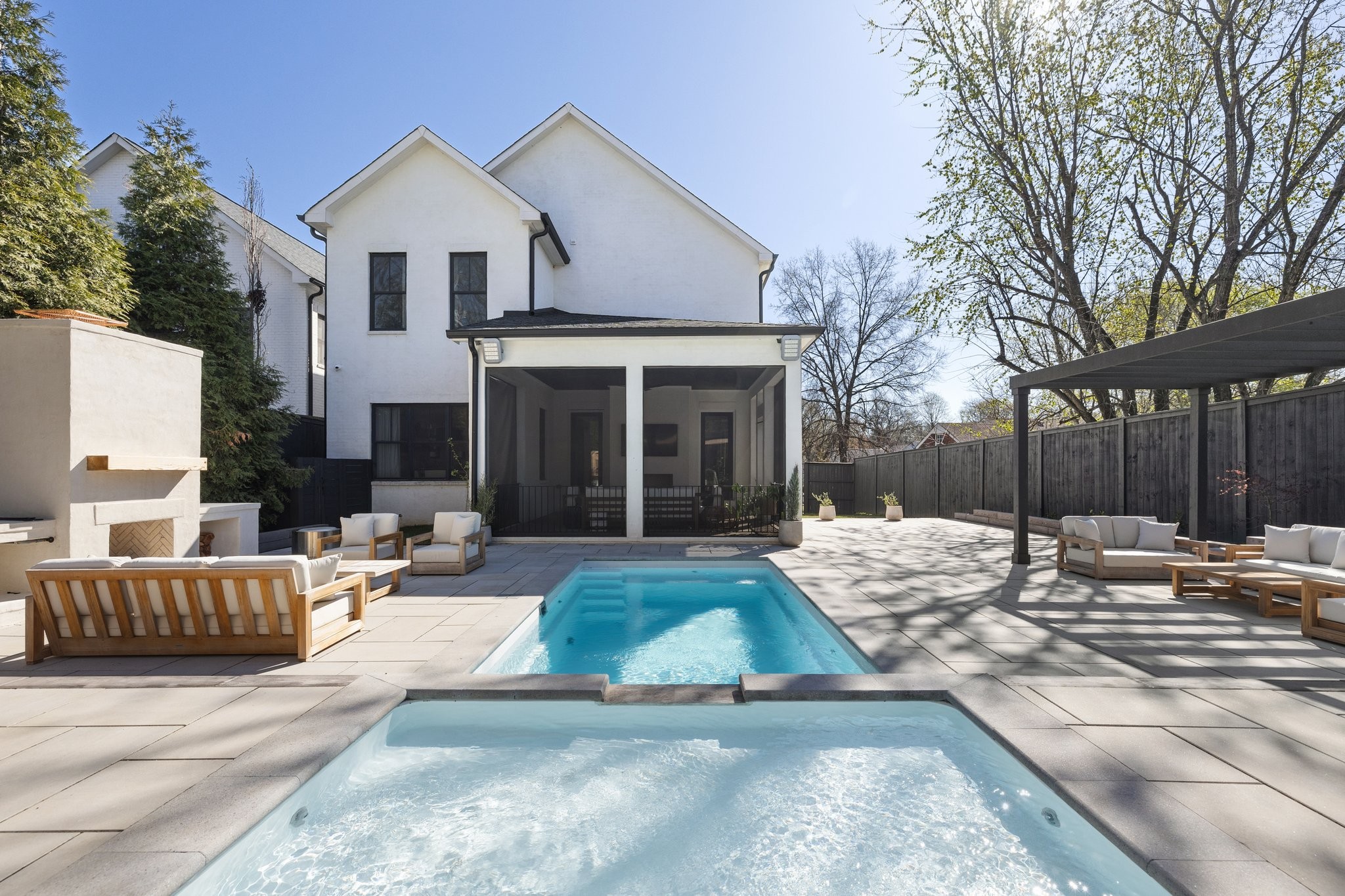 4119 Albert Dr