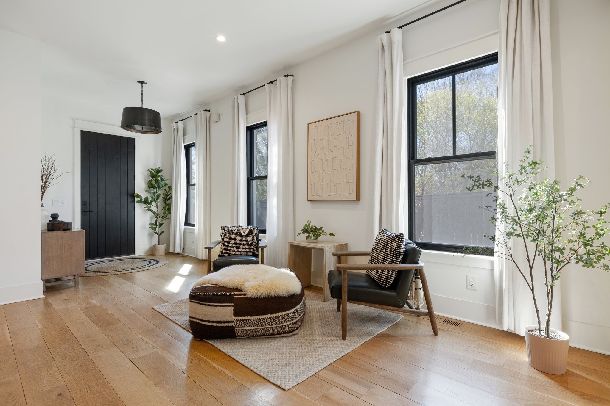 4119 Albert Dr