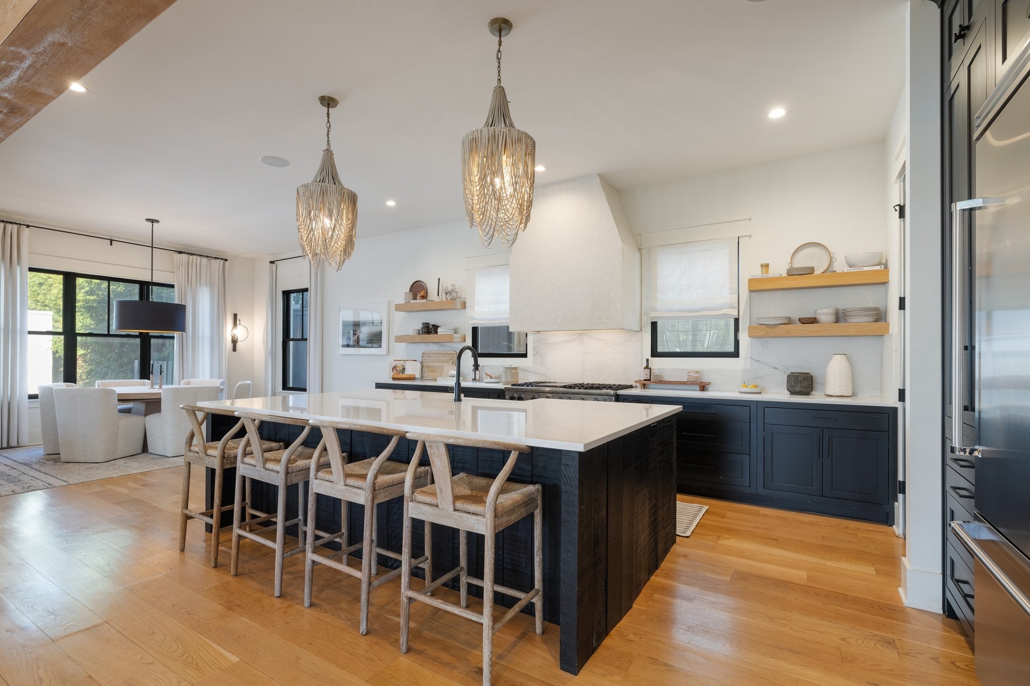 4119 Albert Dr