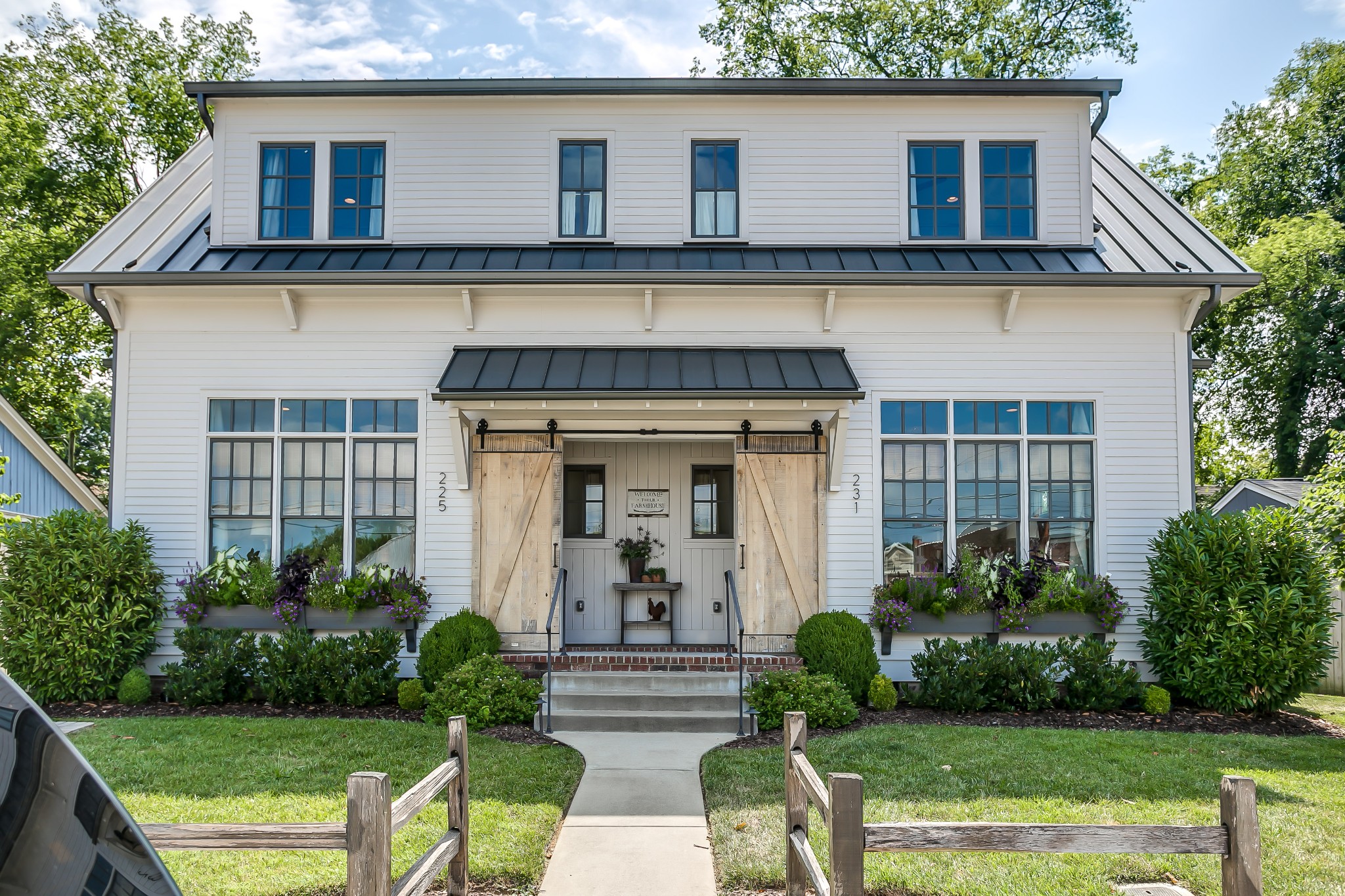 225 & 231 Cummins St