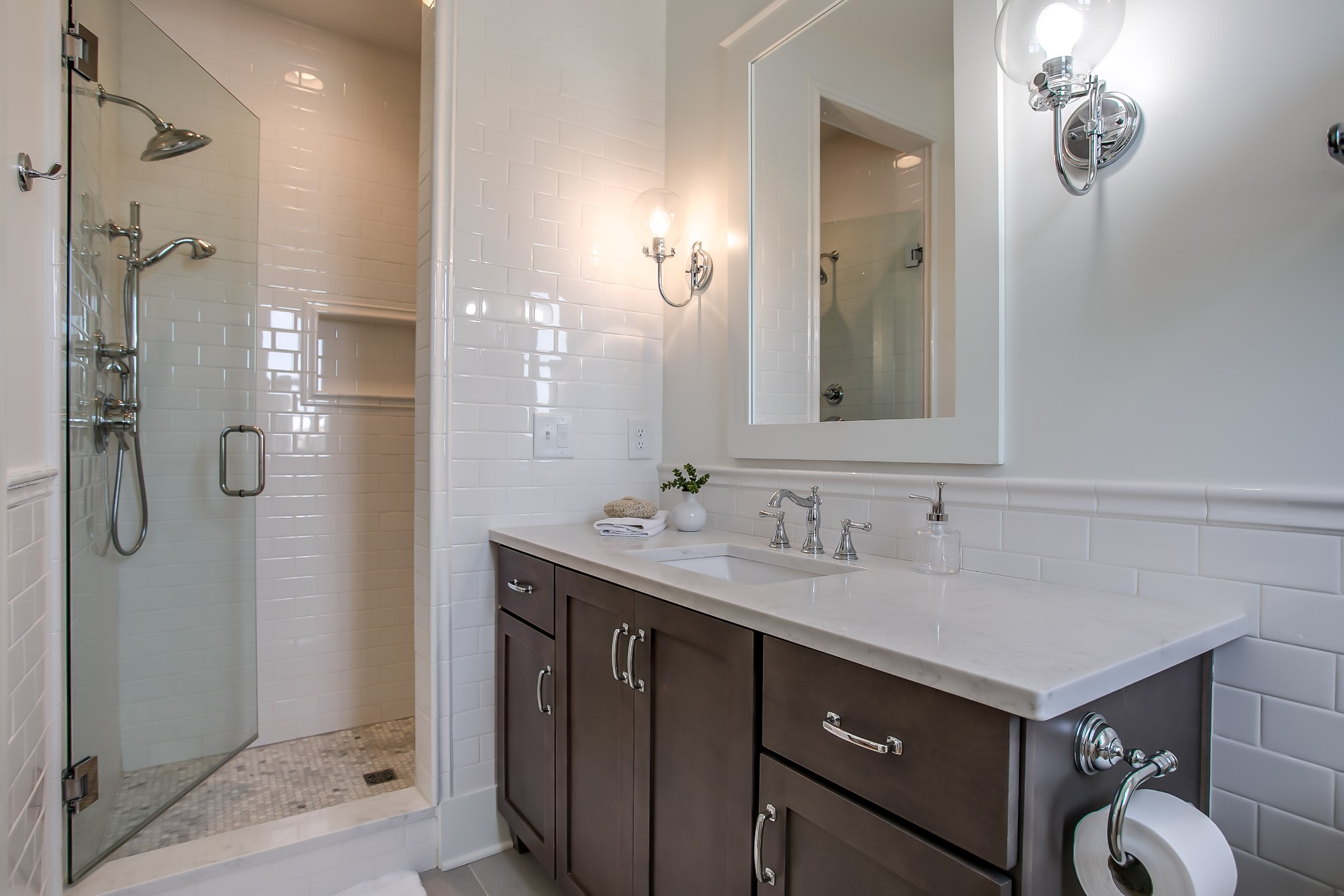 225 & 231 Cummins St