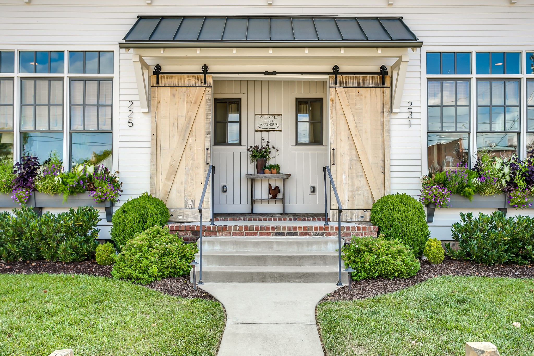 225 & 231 Cummins St